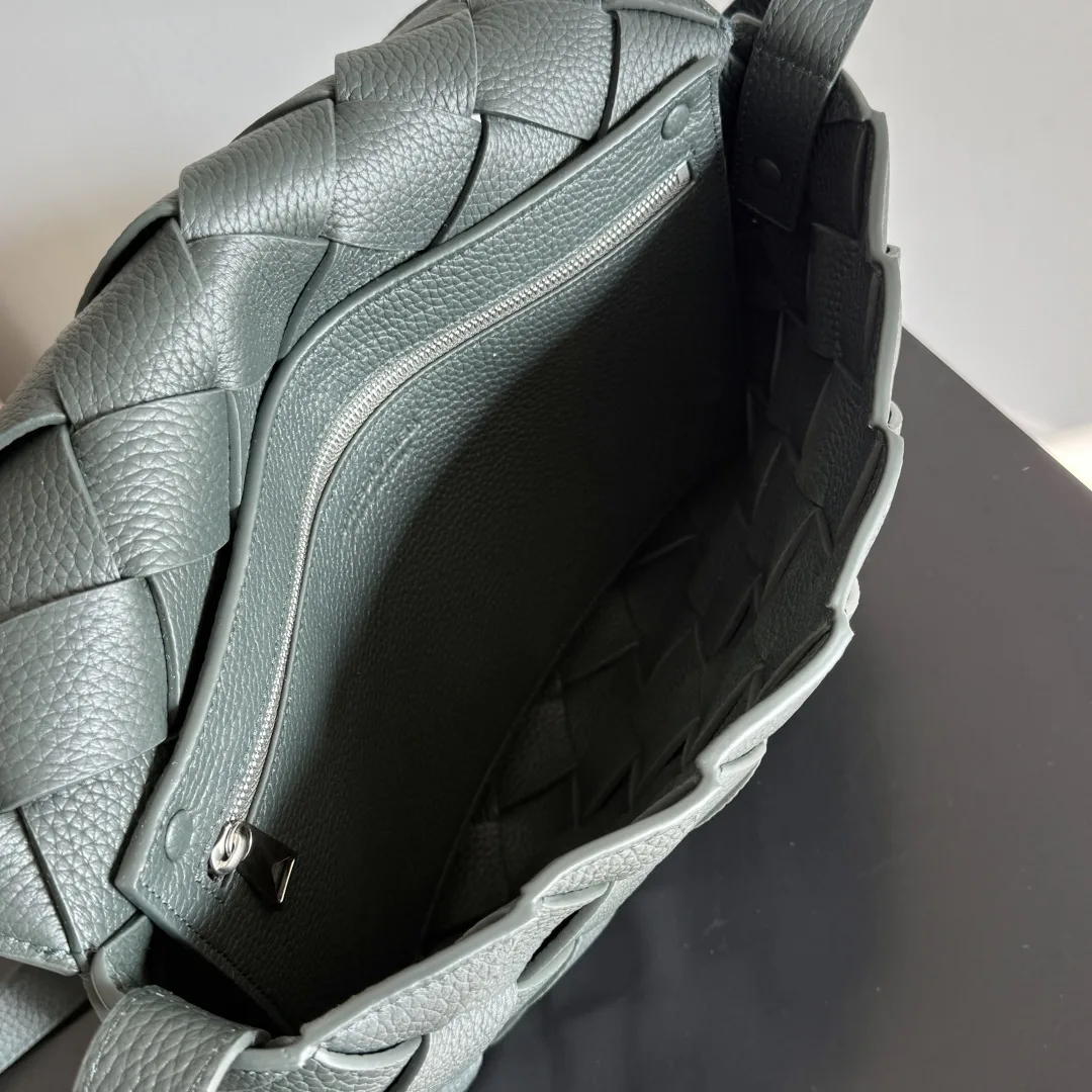 Bottega Veneta Green Diago Crossbody Bag product photo from LabelPicks
