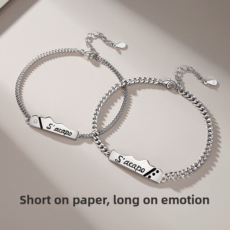 Original design: a pair of simple silver bracelets with letter charms, perfect as a unique gift for couples on the Qixi Festival or Valentine's Day