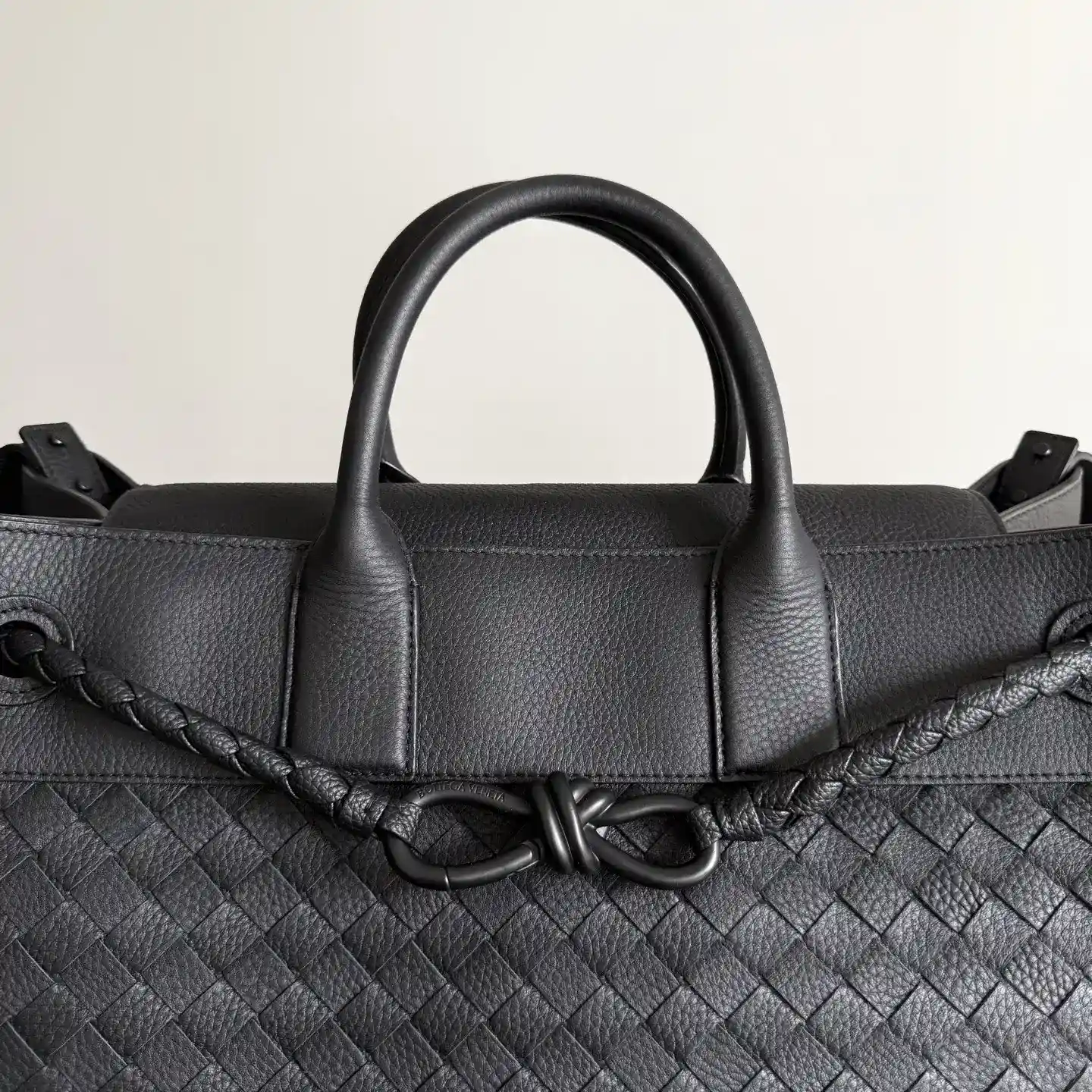 Bottega Veneta Andiamo Tote Bag product photo from LabelPicks