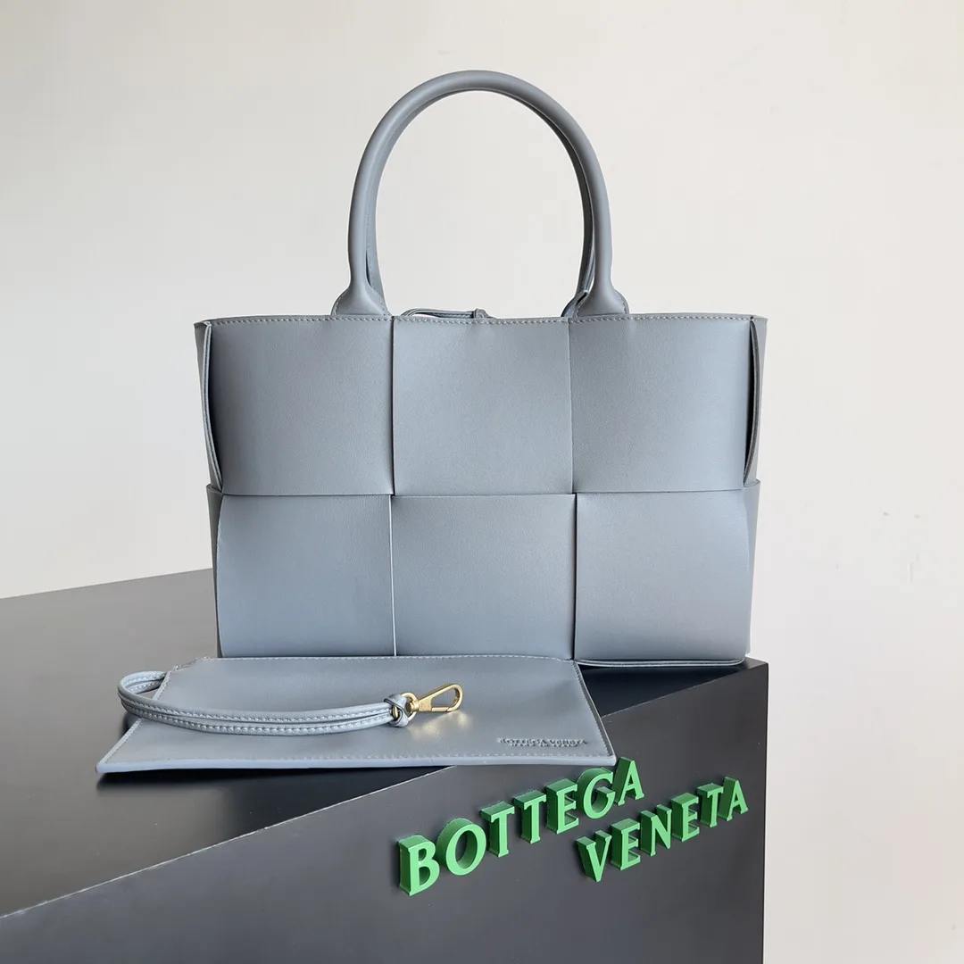 Bottega Veneta Intrecciato Woven Leather Tote Bag product photo from LabelPicks