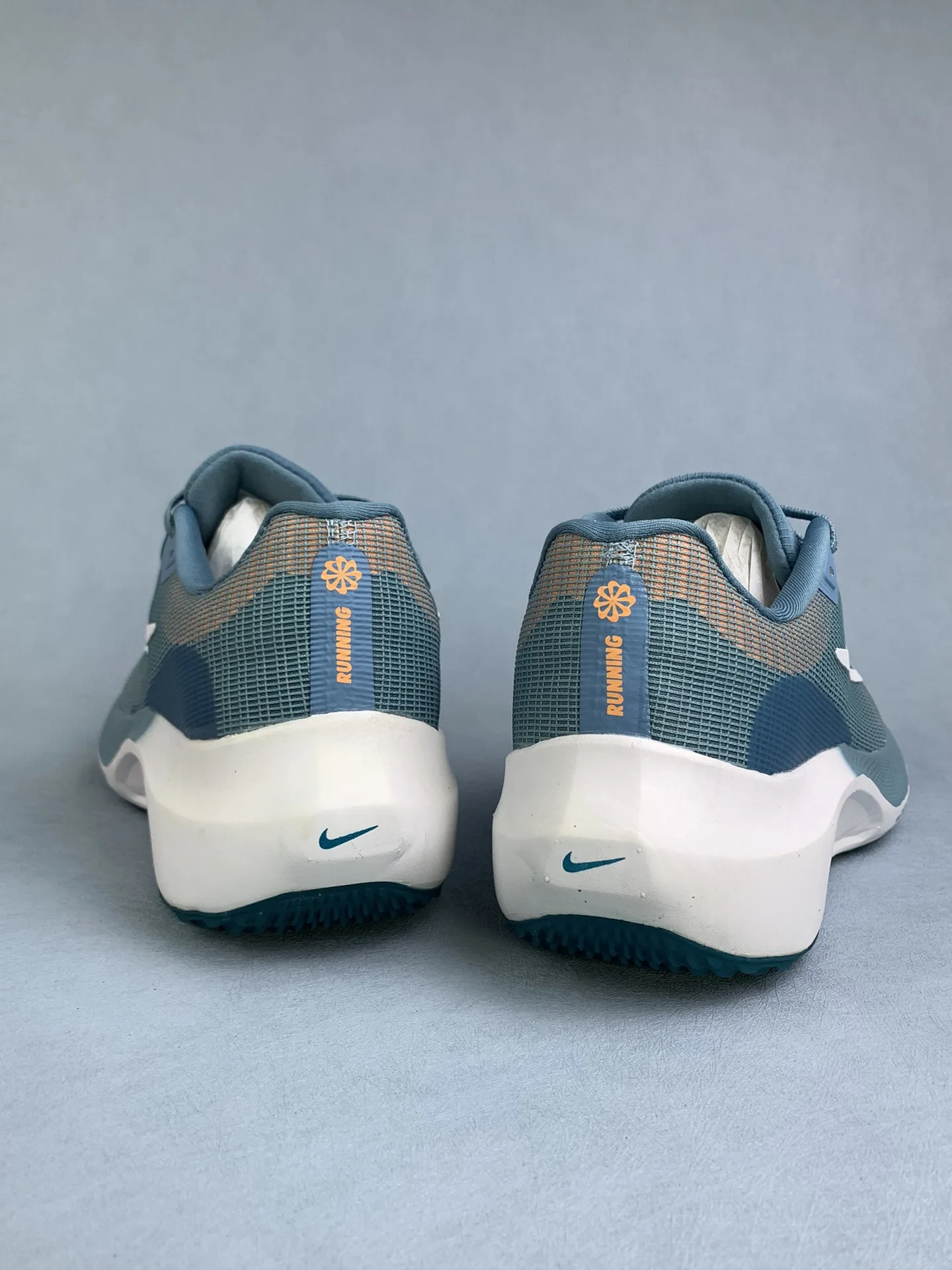 Nike Zoom Fly 5 Road Running Shoes product photo from LabelPicks