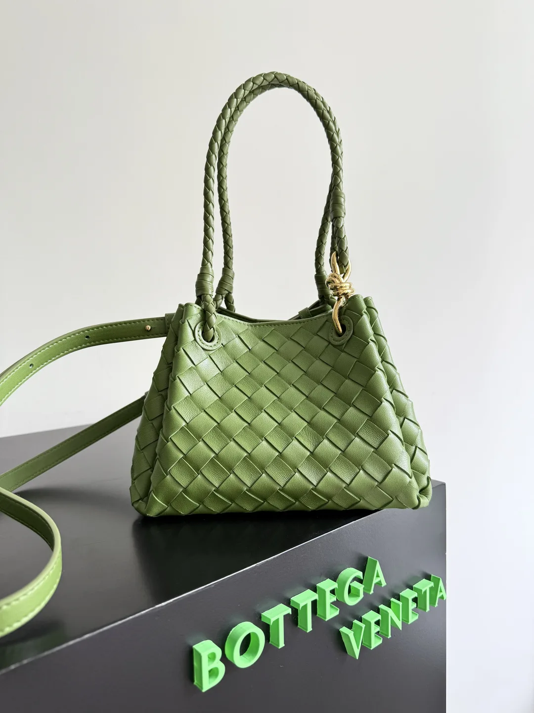 Bottega Veneta Andiamo Top Handle Bag product photo from LabelPicks