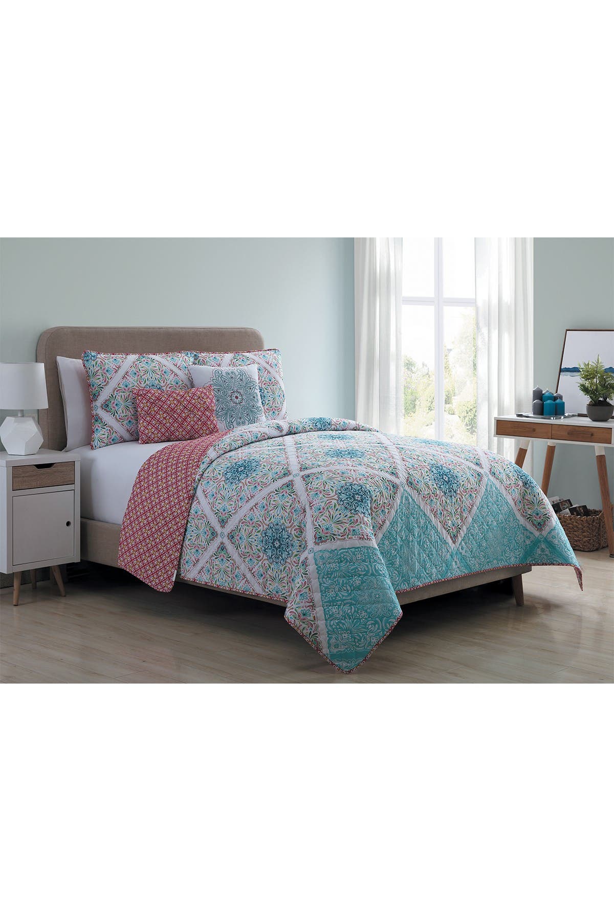 VCNY HOME Windsor Reversible Medallion Quilt Set - King