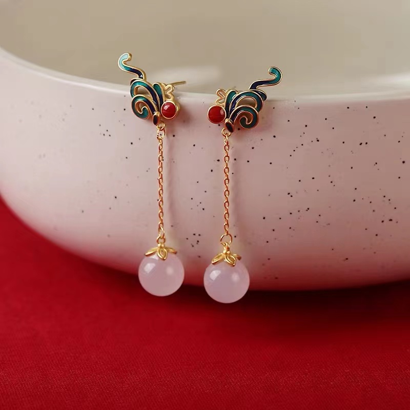 Classic tassel red earrings earrings