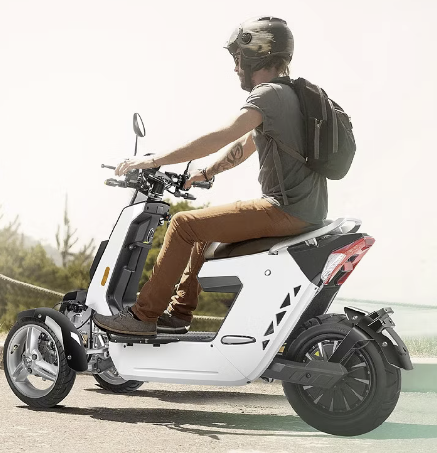 V28 2-Person Tricycle Electric Vehicle Pro Edition ATV for commute - GreshamTech