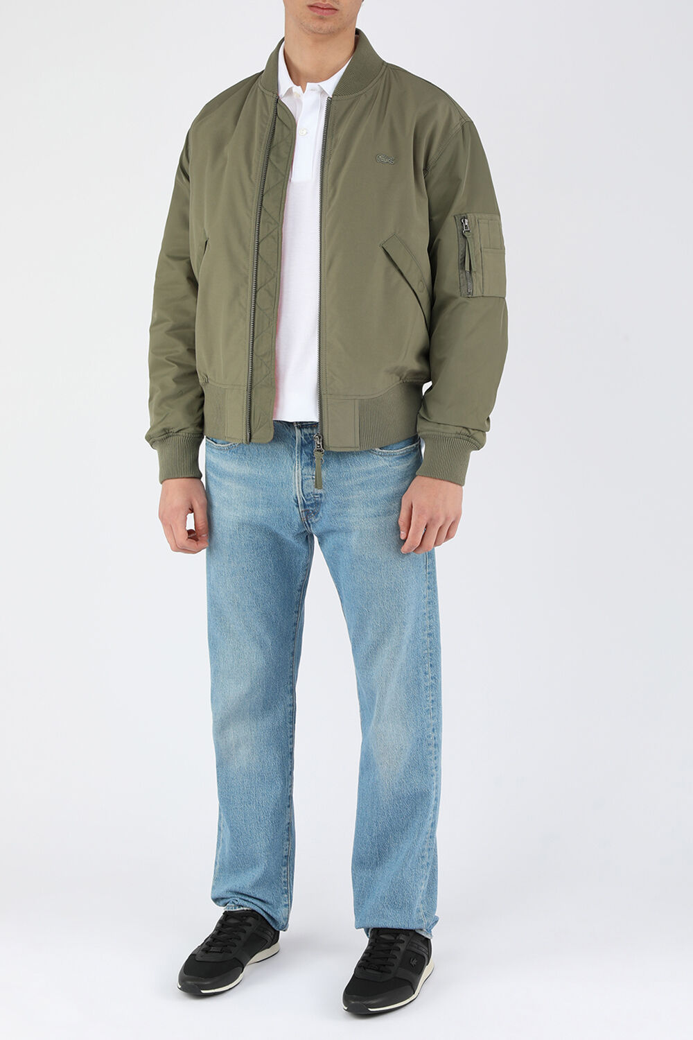 LACOSTE חולצת פולו לבנה בגזרת סלים מכותנה