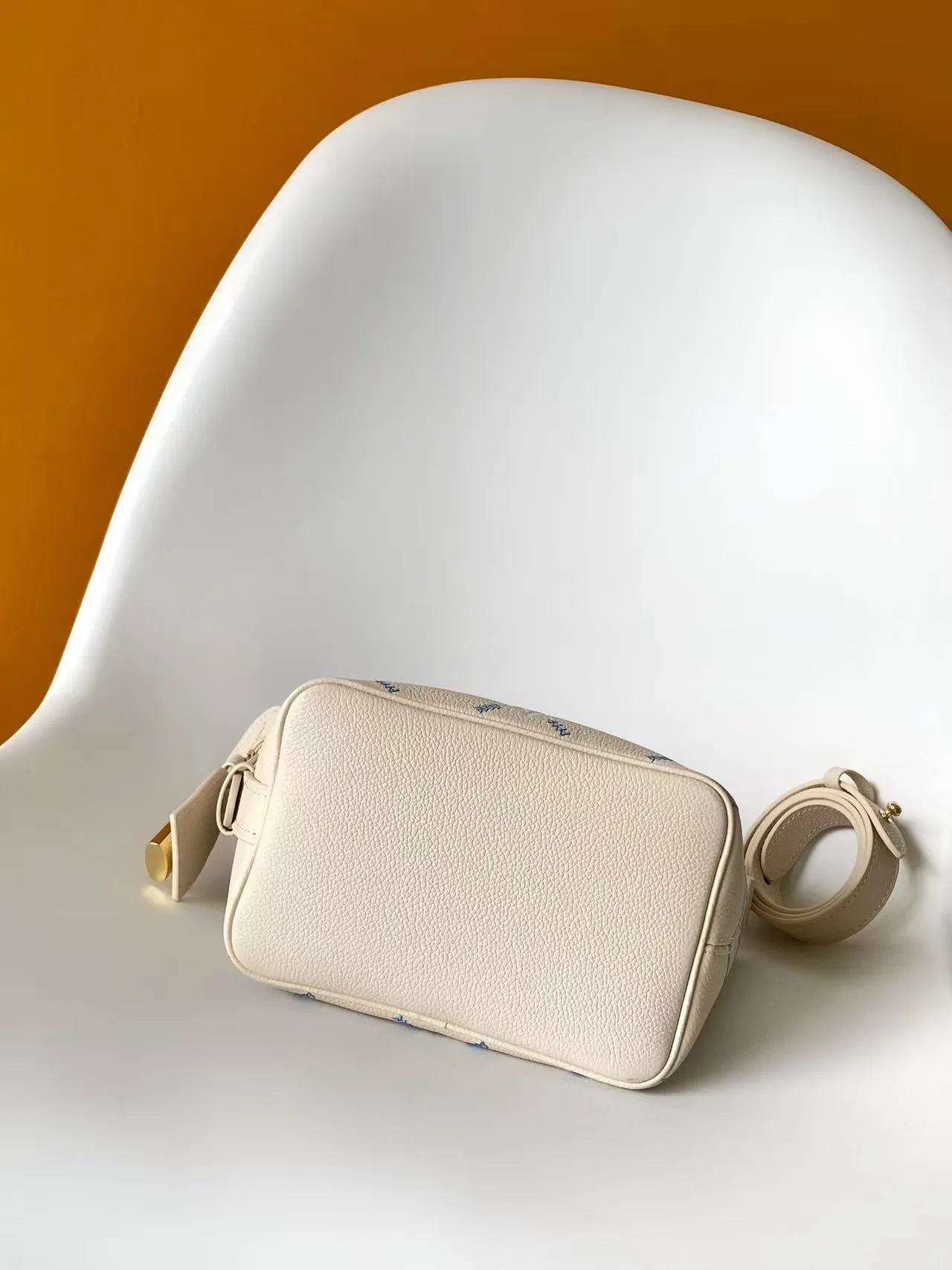 Louis Vuitton White Calfskin Bucket Bag product photo from LabelPicks