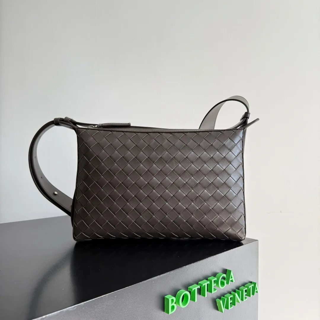 Bottega Veneta Intrecciato Woven Leather Tote Bag product photo from LabelPicks