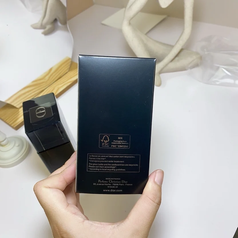 Iris Intense Eau de Parfum – Men's Luxury Fragrance