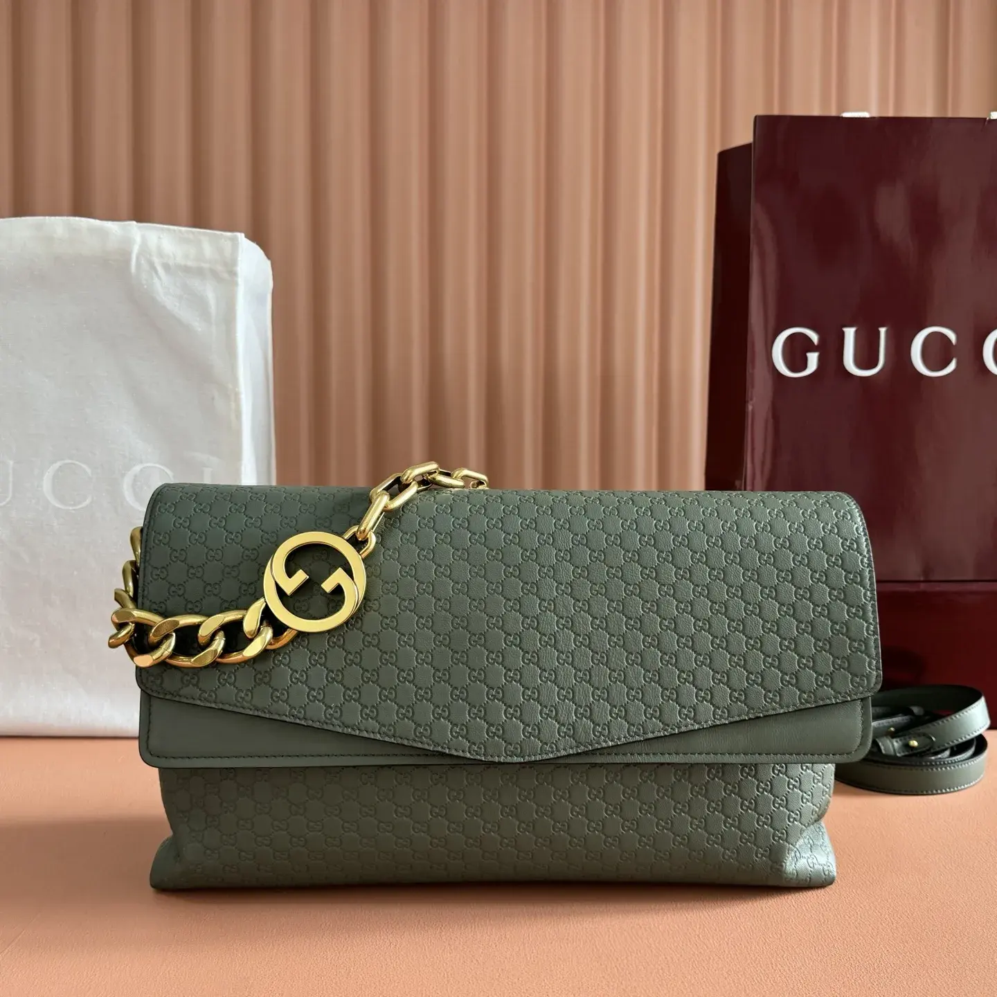 Gucci Green GG Supreme Canvas Shoulder Bag product photo from LabelPicks