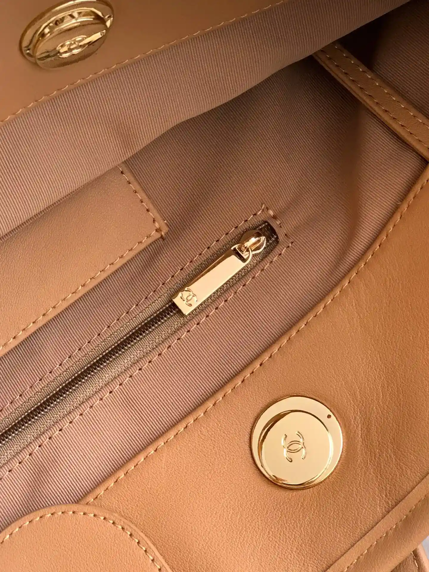 Chanel Brown Straw Woven Tote Bag product photo from LabelPicks