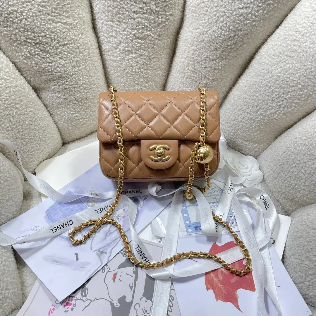 Chanel Chain-Accented Shoulder Bag product photo from LabelPicks