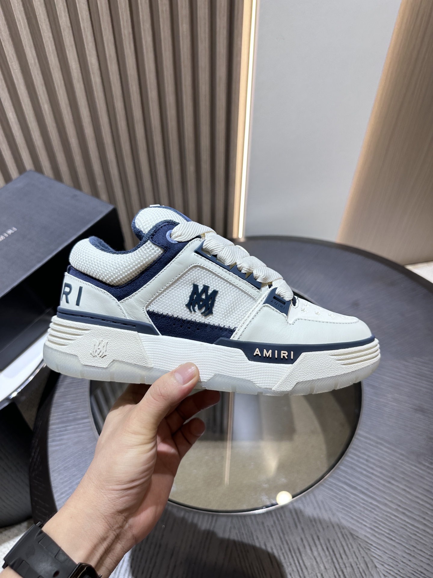 AMIRI SNEAKER