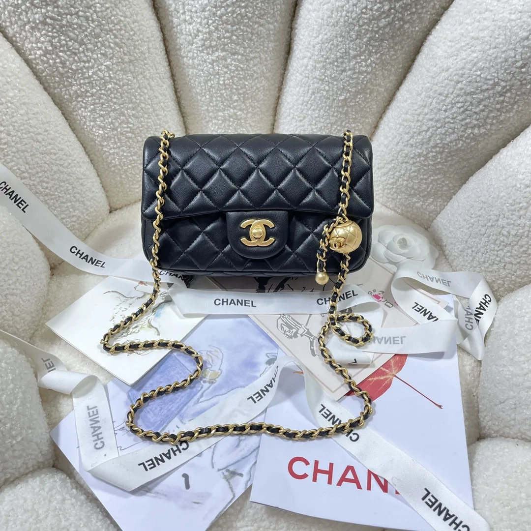 Chanel Chain-Accented Shoulder Bag product photo from LabelPicks