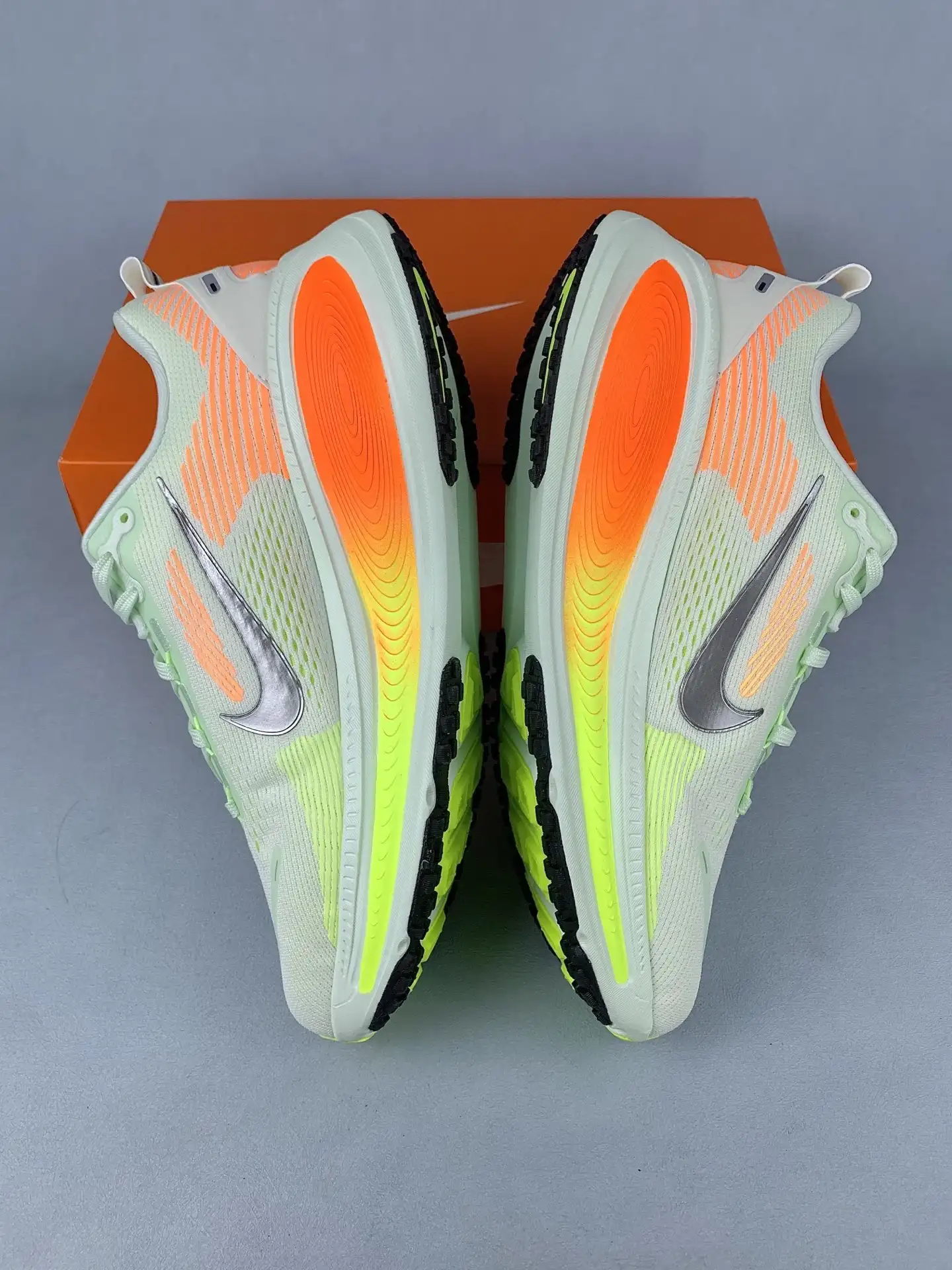Nike Vomero 18 Road Running Shoes product photo from LabelPicks