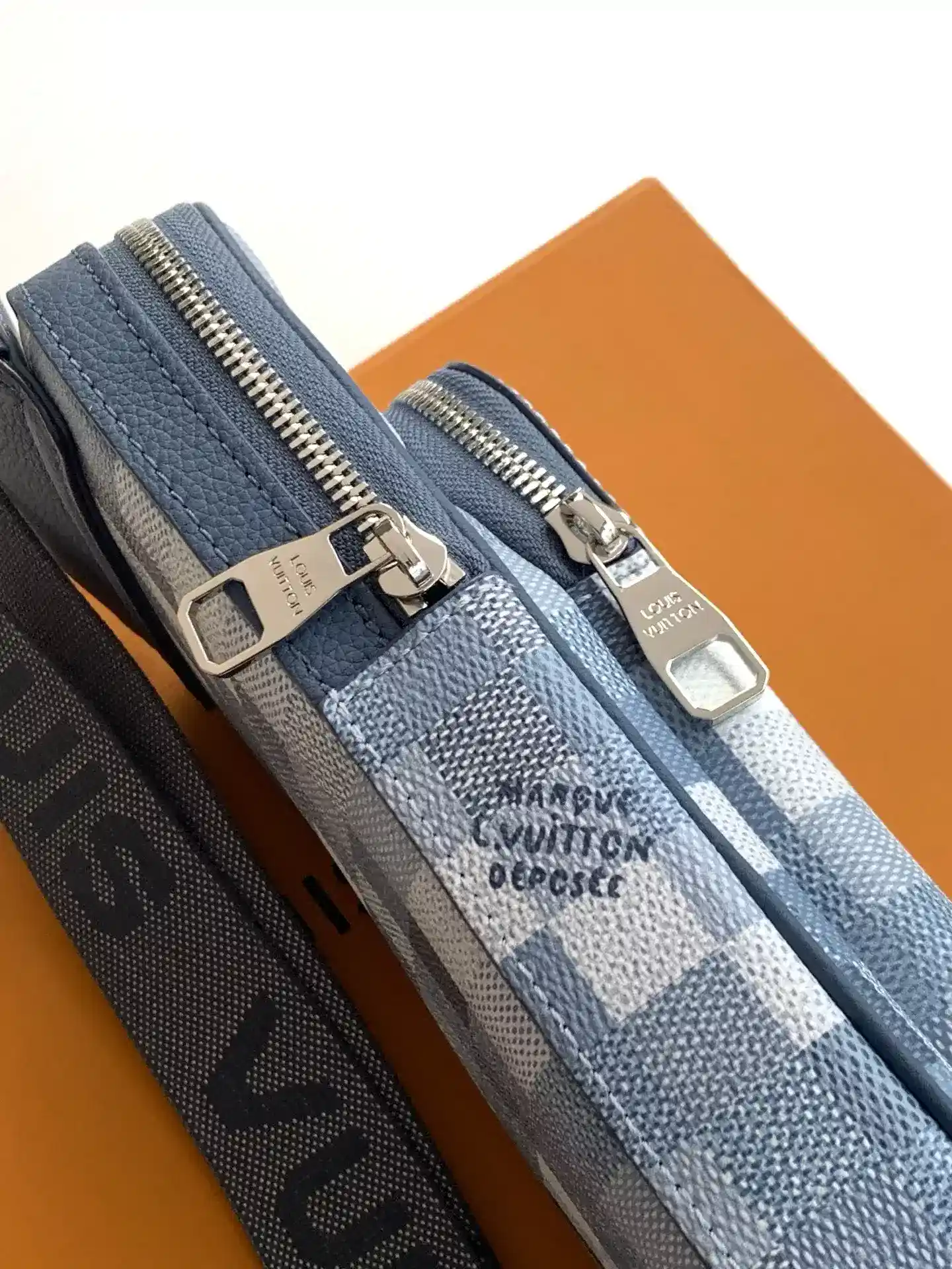 Louis Vuitton Black Damier Canvas Shoulder Bag product photo from LabelPicks