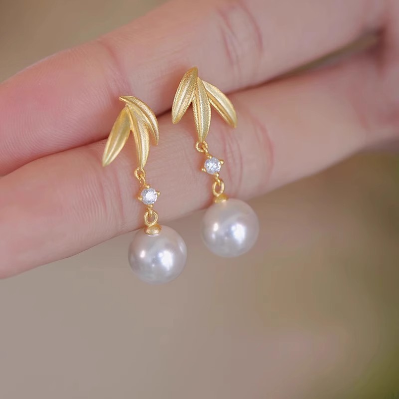 s925 New Chinese Style Leaf Earrings for Women, High-End, Simple, Elegant, Ear-Friendly, Exquisite Retro National Style Ear Accessories
