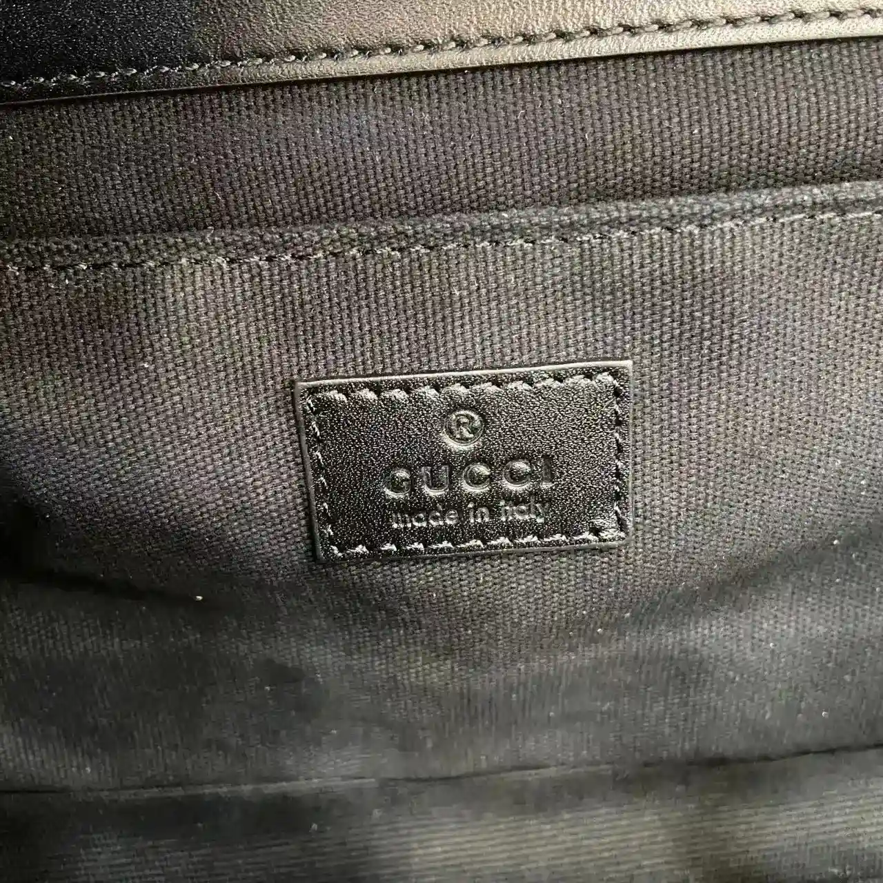 Gucci Smooth Leather Crossbody Bag product photo from LabelPicks