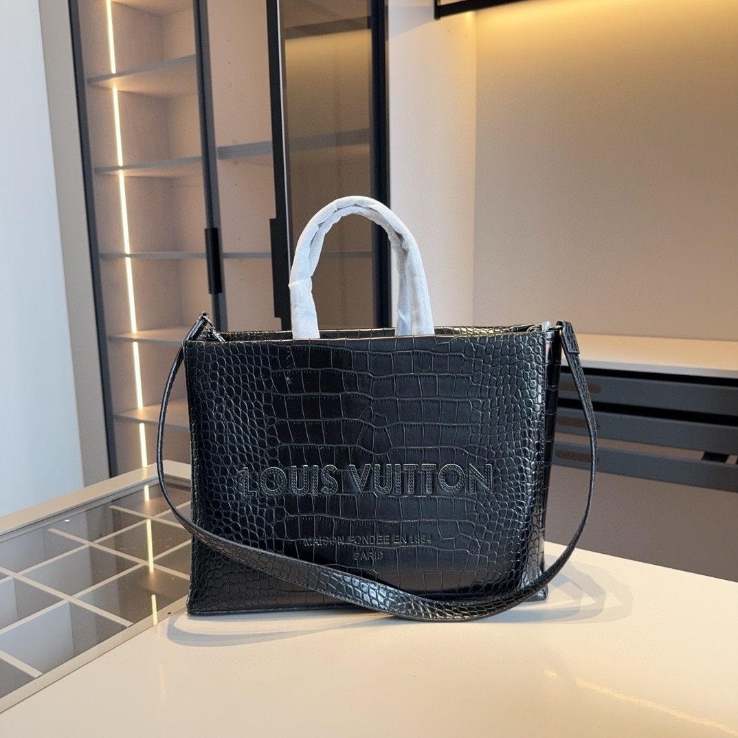 LV Sopper shopping bag