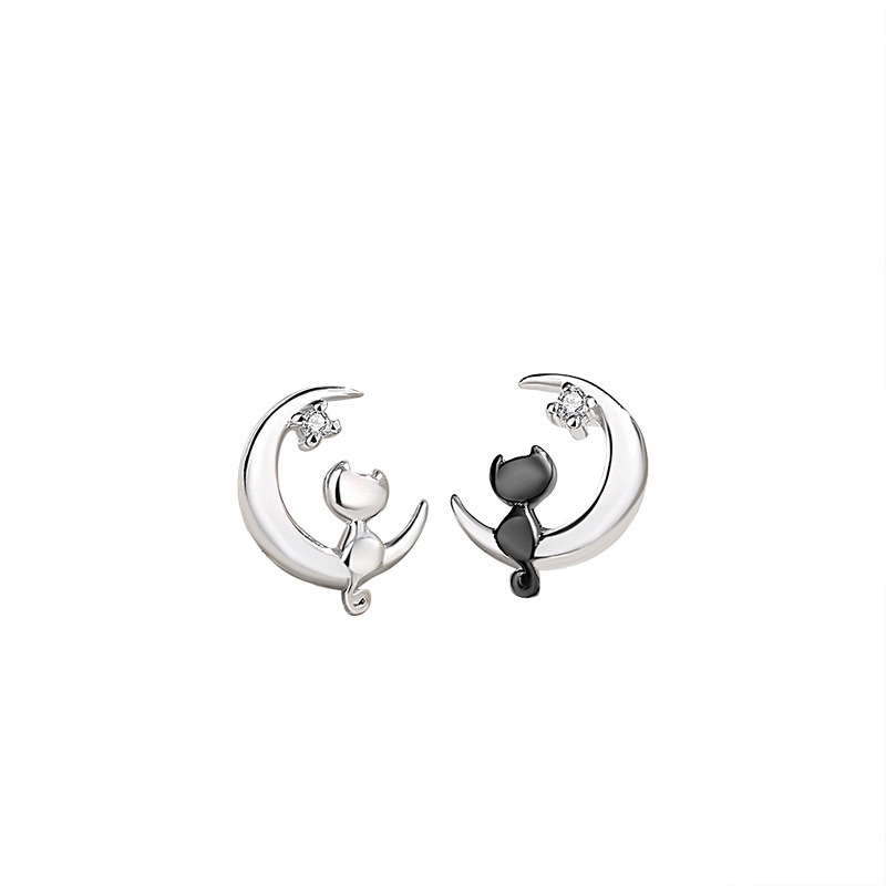 925 Sterling Silver Moon Cat Stud Earrings