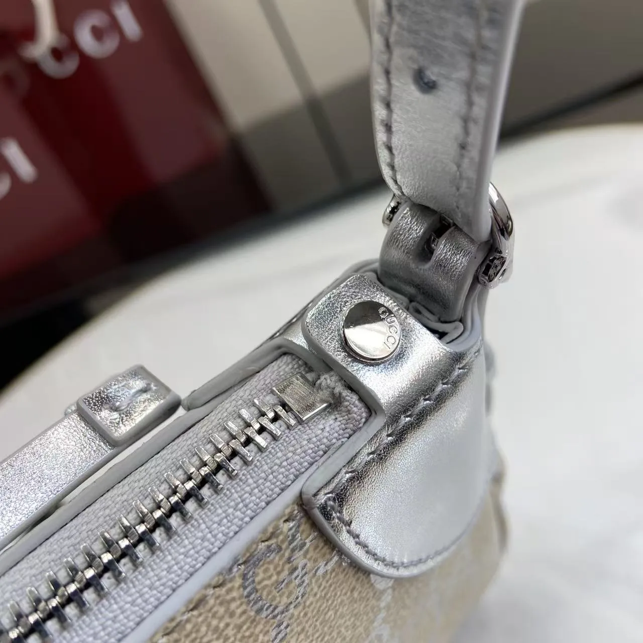 Gucci Polished Shoulder Bag product photo from LabelPicks