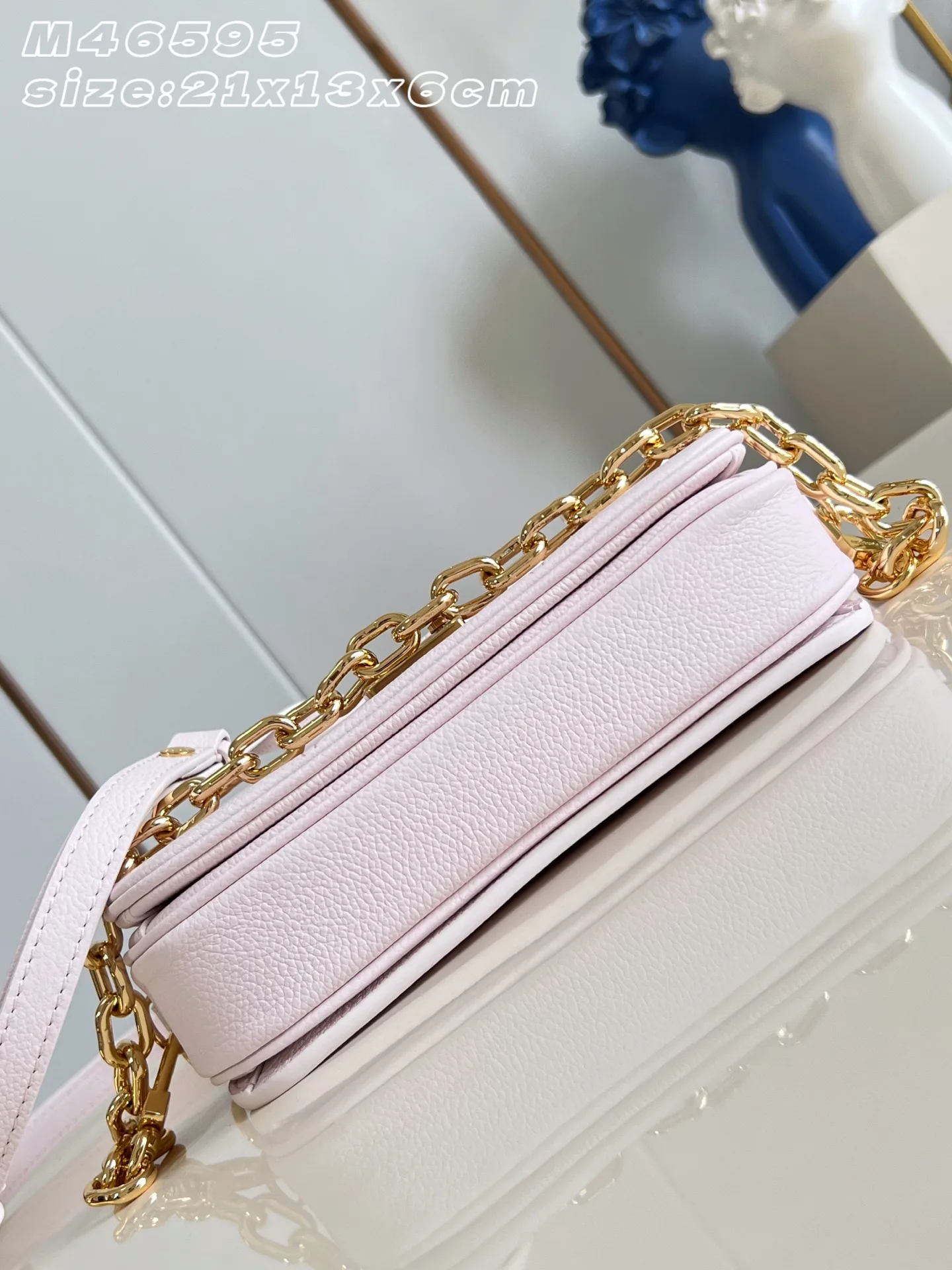 Louis Vuitton Pochette Pink Calfskin Shoulder Bag product photo from LabelPicks