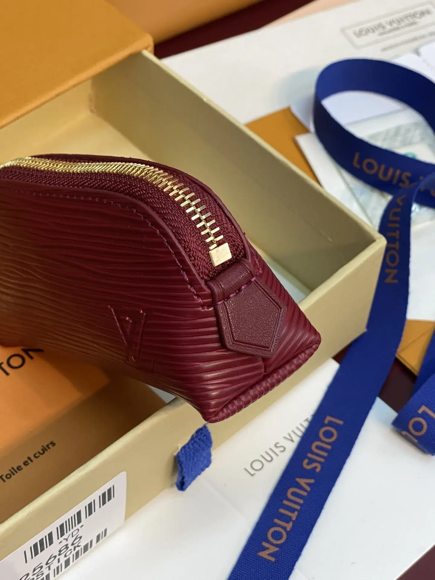 Louis Vuitton Polished Clutch product photo from LabelPicks