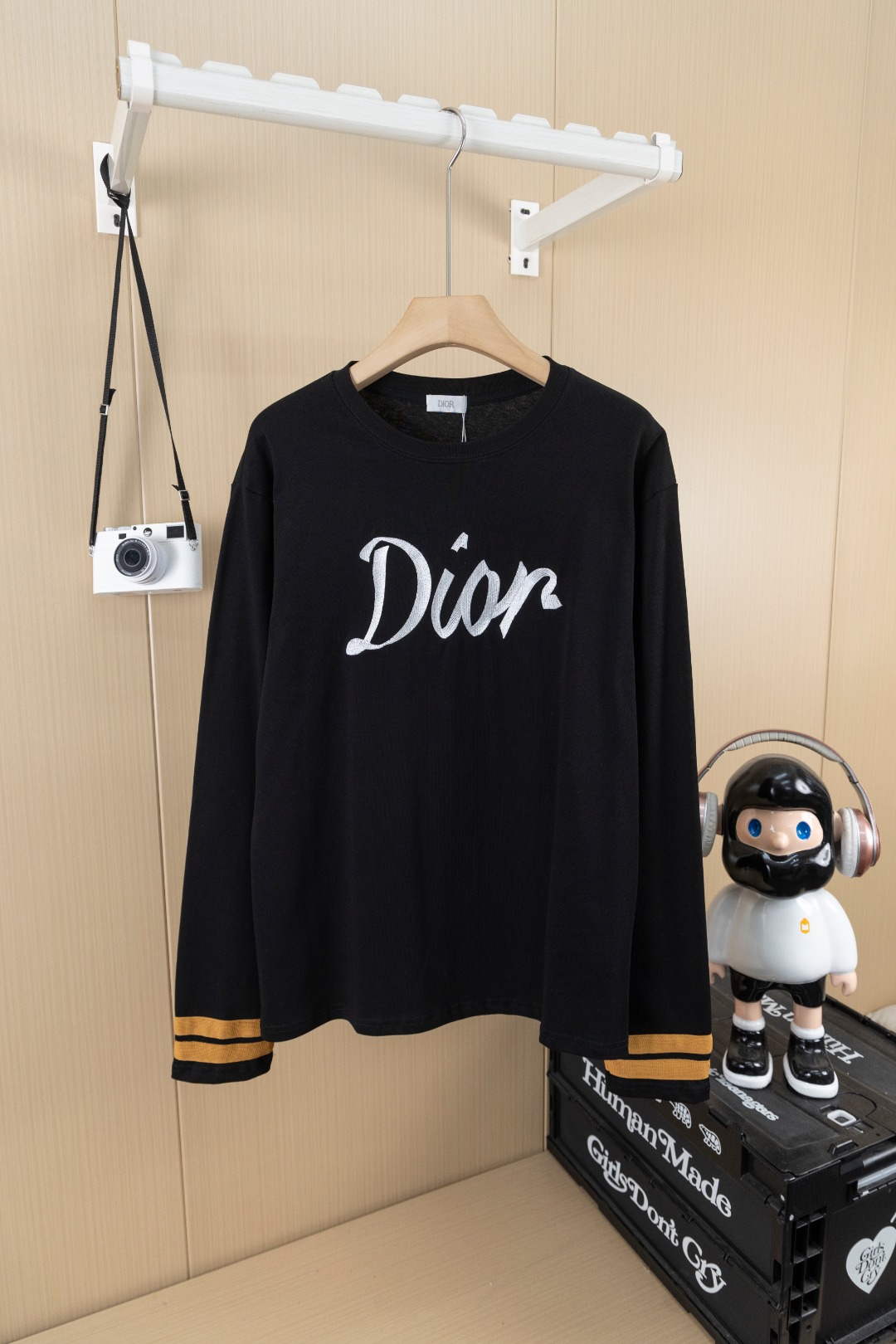 Letters 47 Embroidery Print Long Sleeved T-Shirt