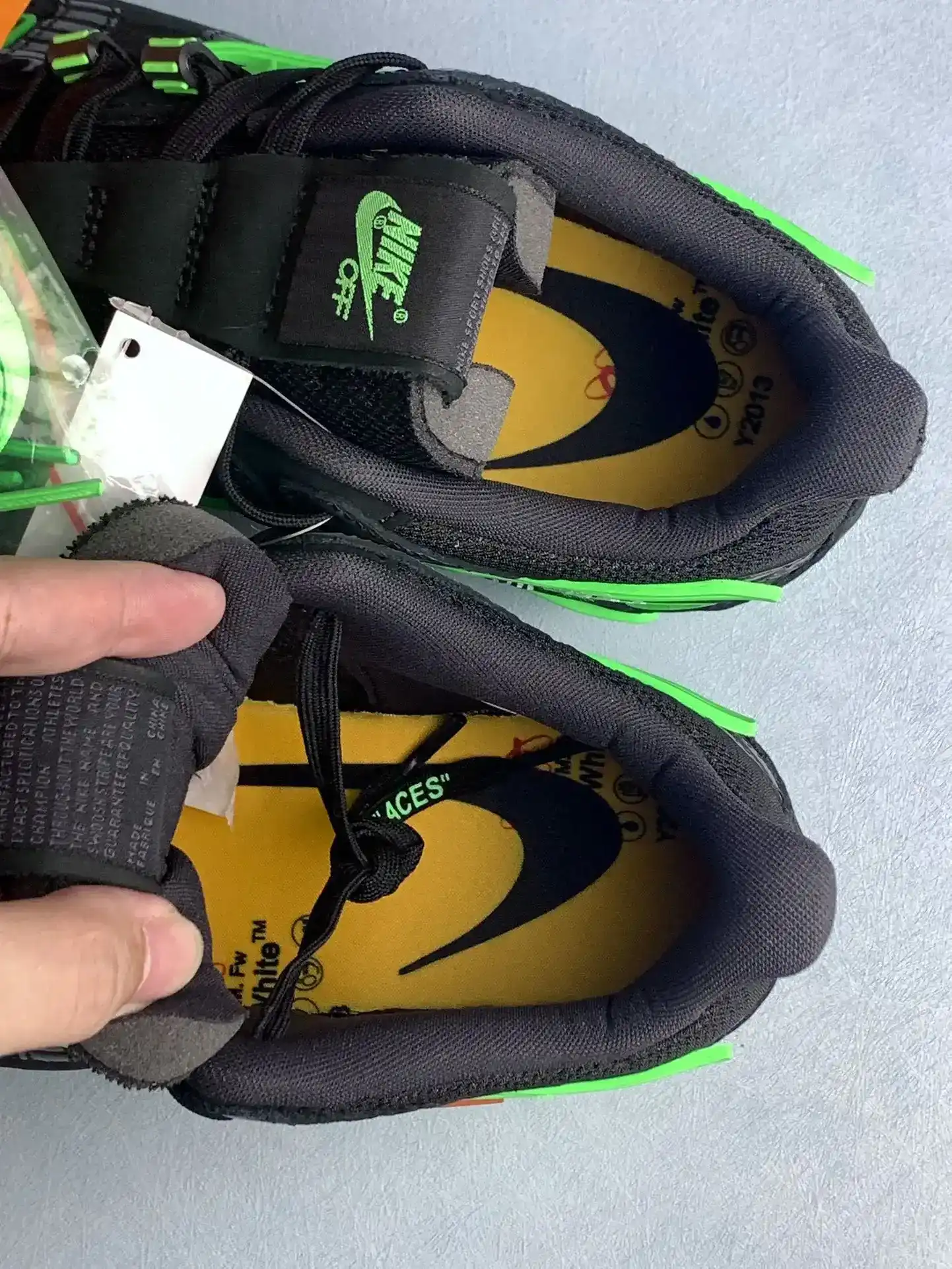 Nike Air Rubber Dunk x Off-White Shoes product photo from LabelPicks
