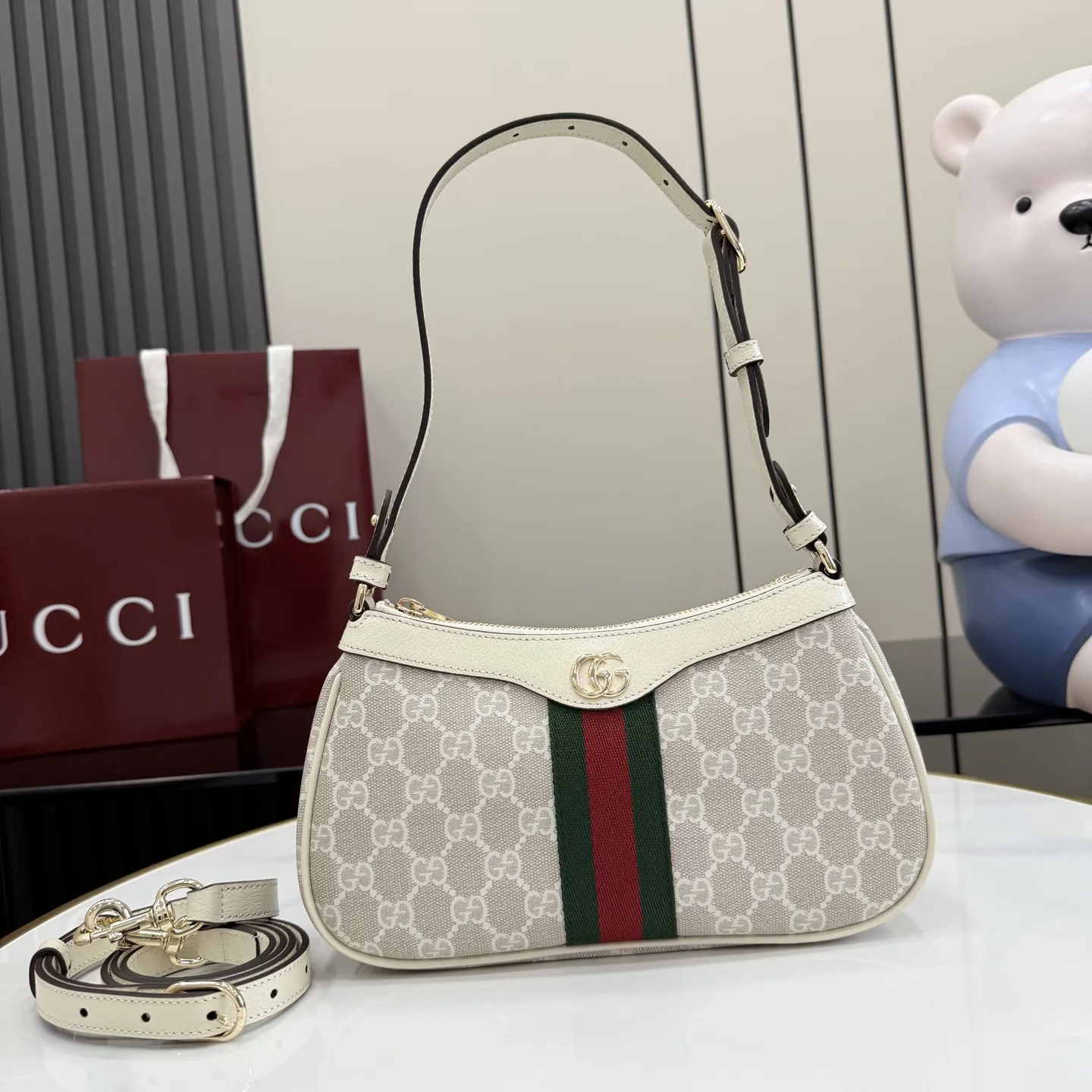 Gucci Ophidia White GG Supreme Canvas Shoulder Bag product photo from LabelPicks