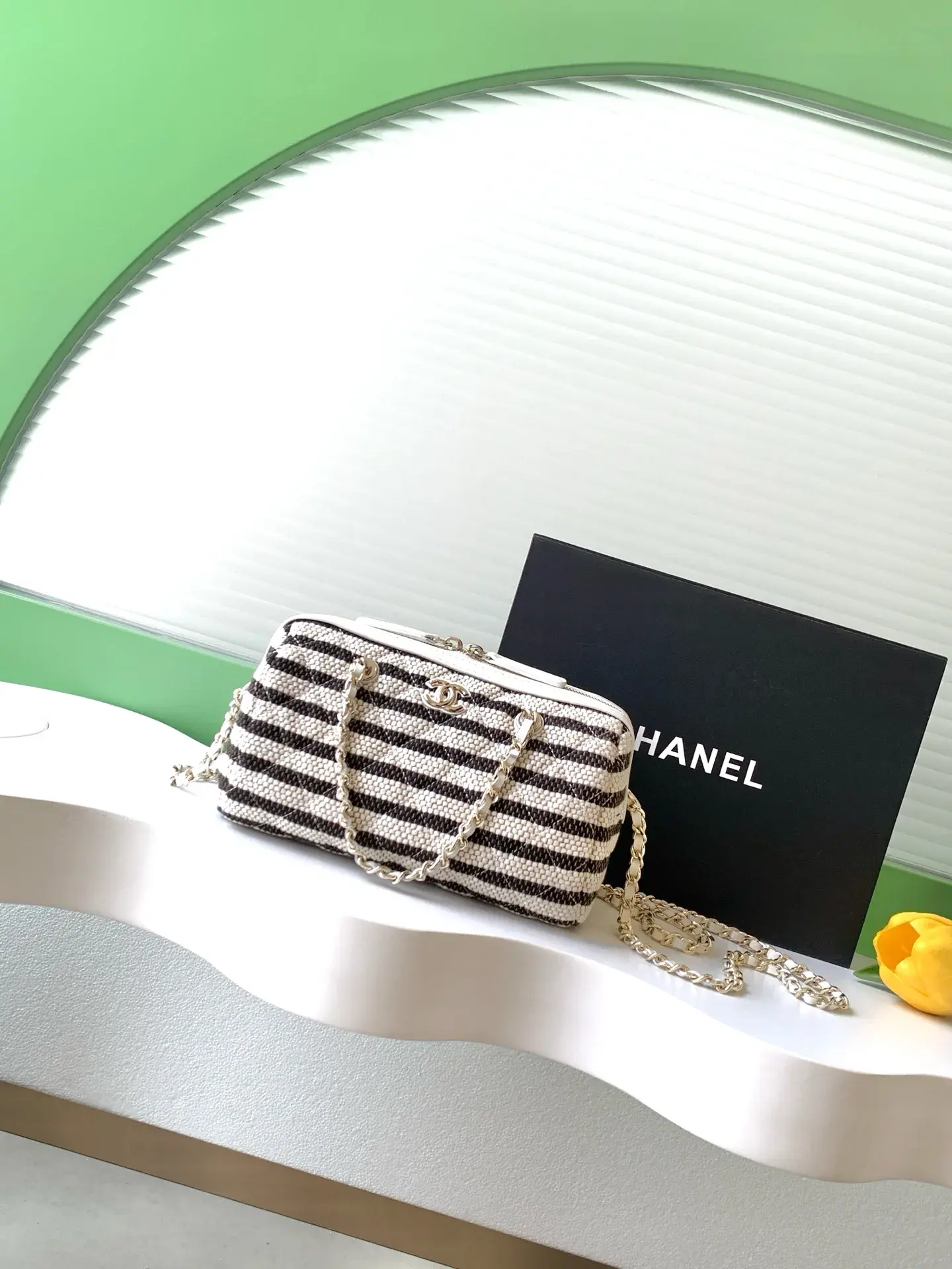 Chanel Straw Woven Top Handle Bag product photo from LabelPicks