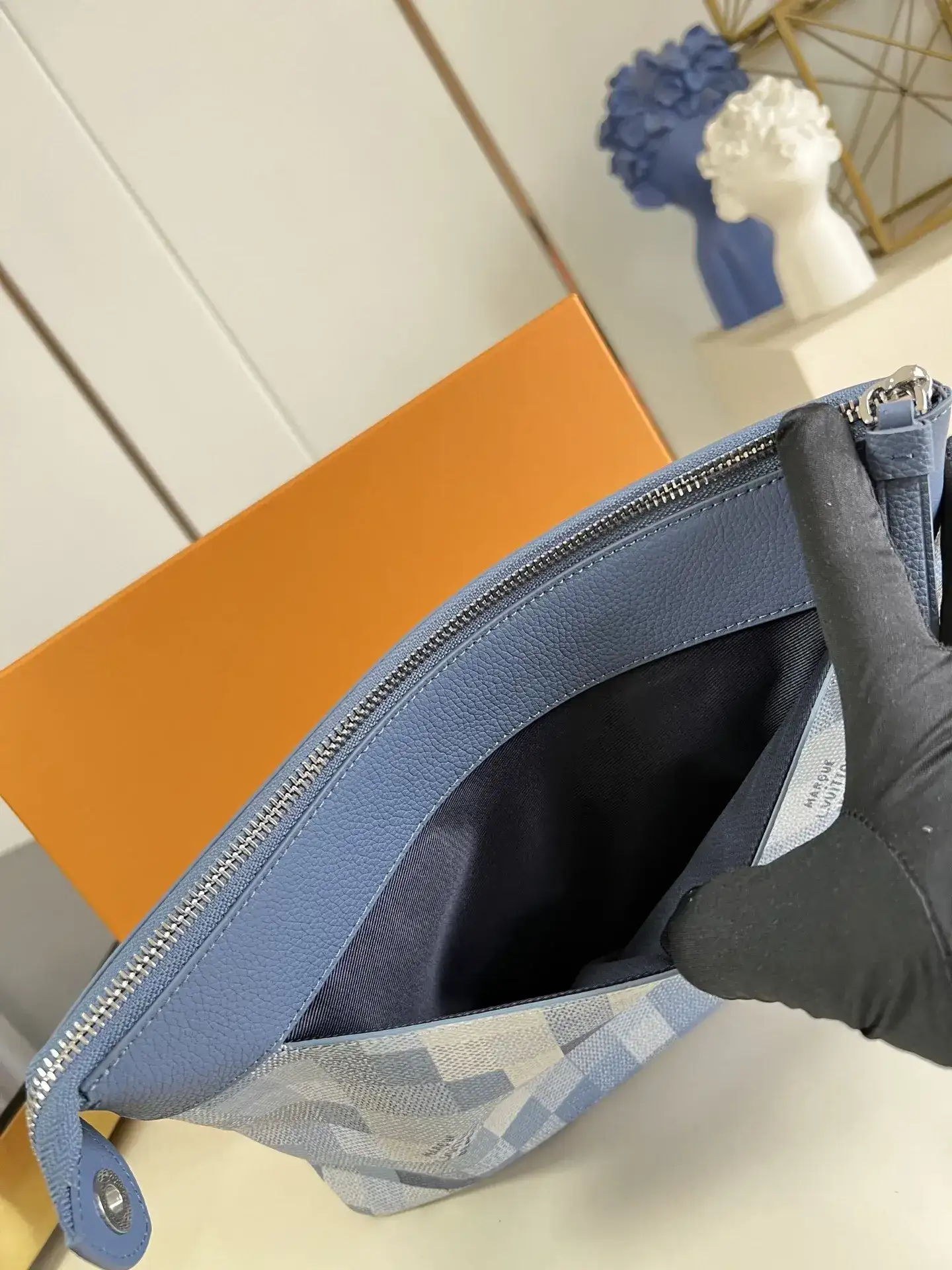 Louis Vuitton Damier Canvas Pochette Clutch product photo from LabelPicks