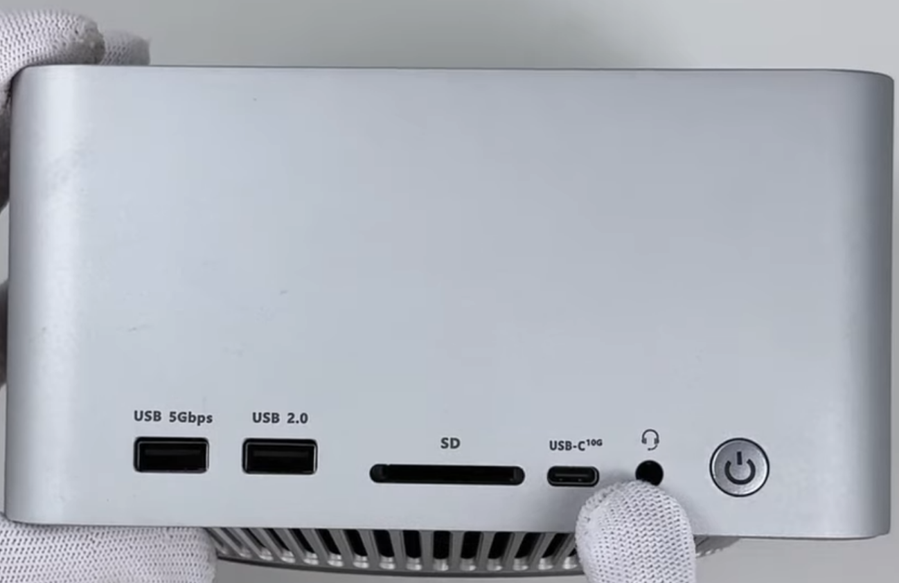 FEVM FA65G MiniPC 9800X3D RTX4090M 32GB+1TB Brand New WIFI iTX Brand New - GreshamTech