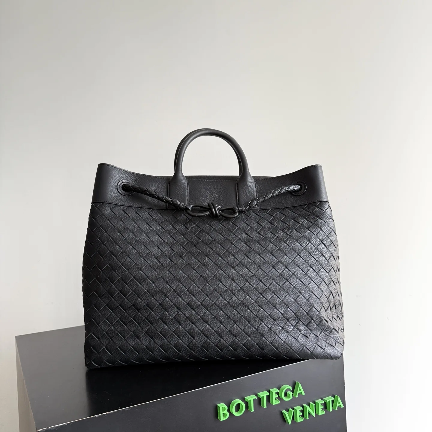 Bottega Veneta Andiamo Tote Bag product photo from LabelPicks