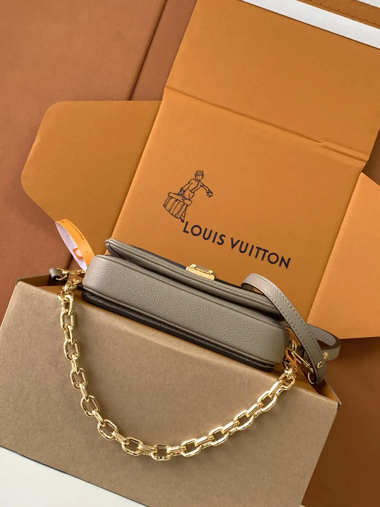 Louis Vuitton Pochette Shoulder Bag product photo from LabelPicks