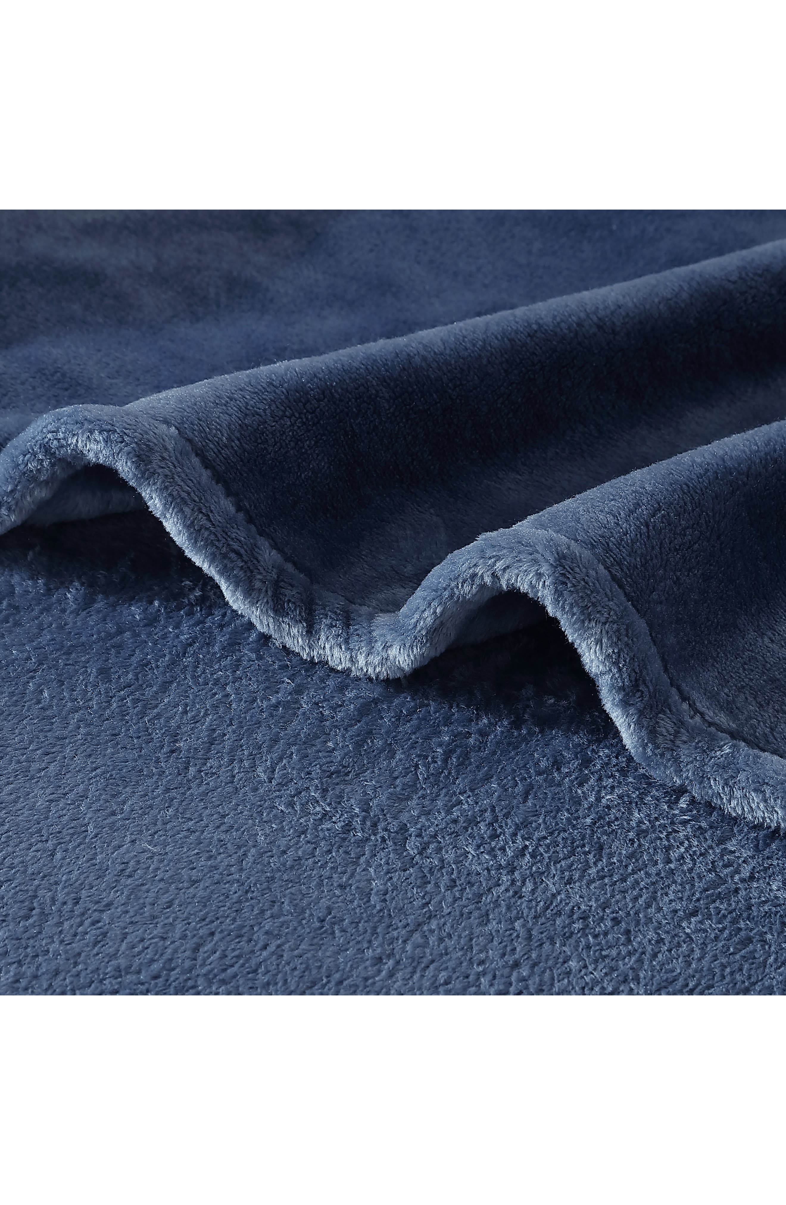 Tommy Bahama Ultrasoft Plush Blanket