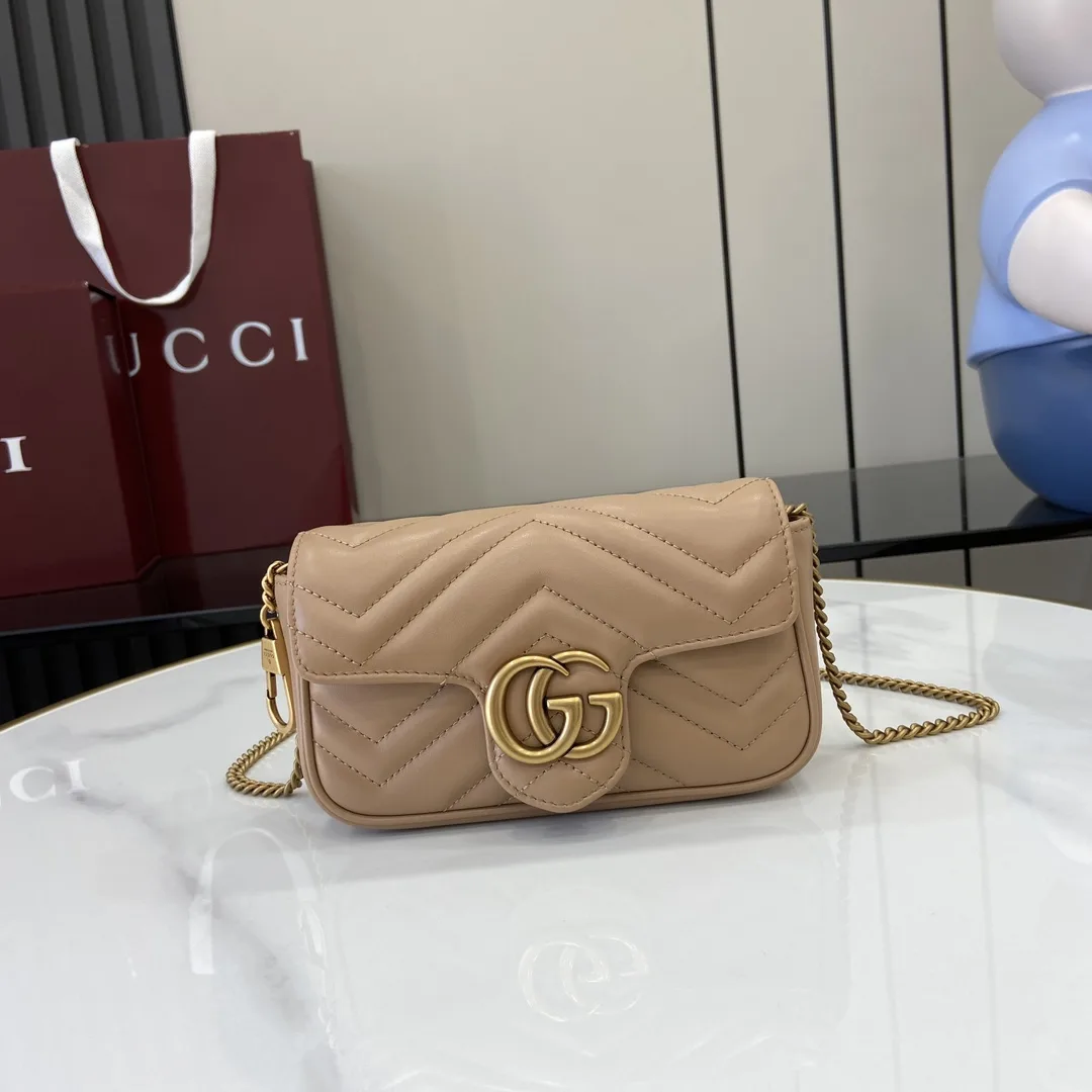 Gucci Marmont Beige GG Supreme Canvas Shoulder Bag product photo from LabelPicks