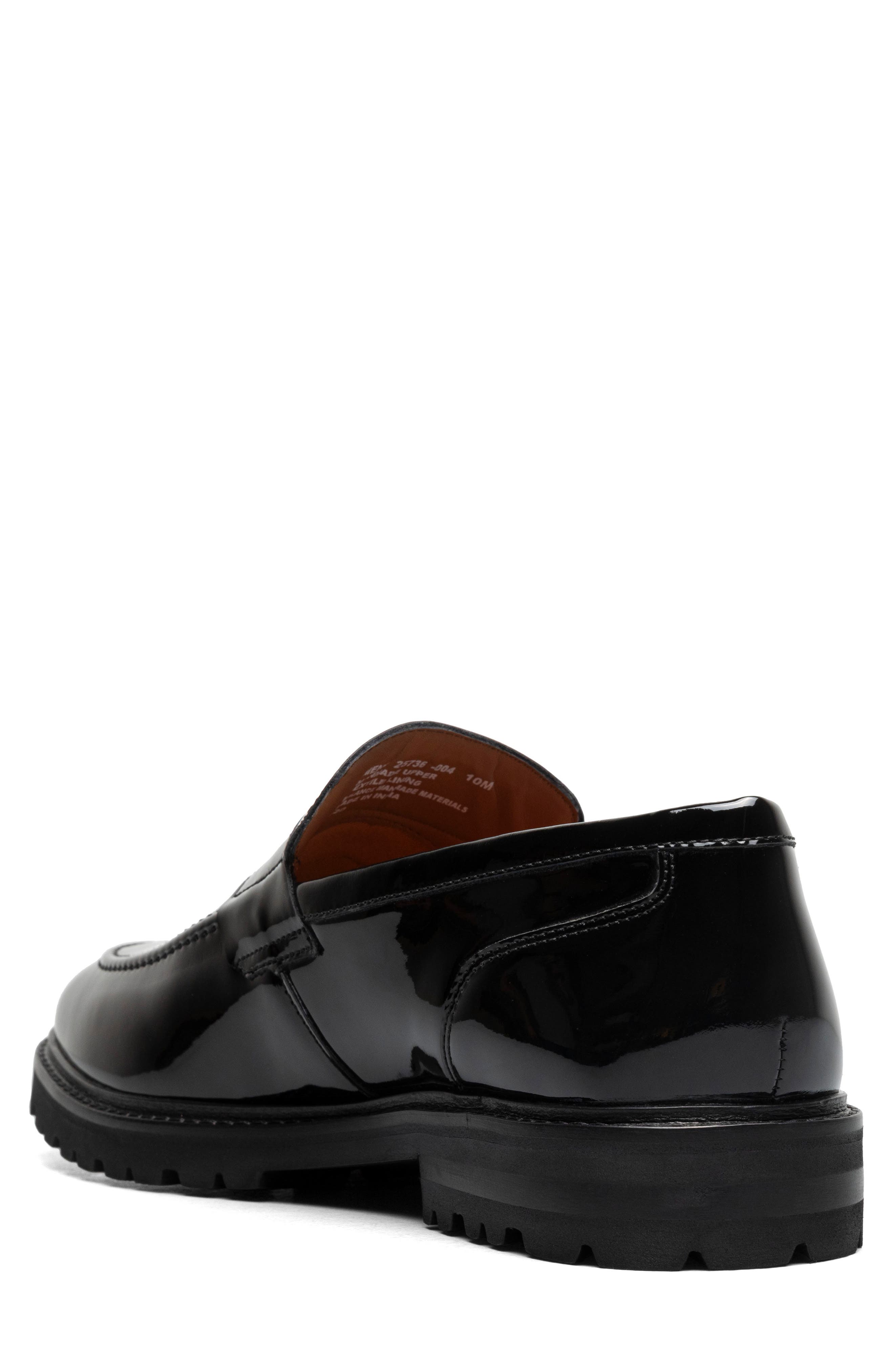 Stacy Adams Hazleton Apron Toe Lugged Penny Loafer