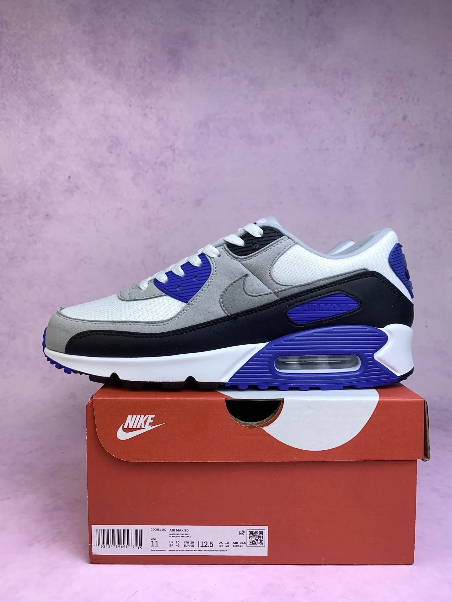 Nike Air Max 90 Shoes product photo from LabelPicks
