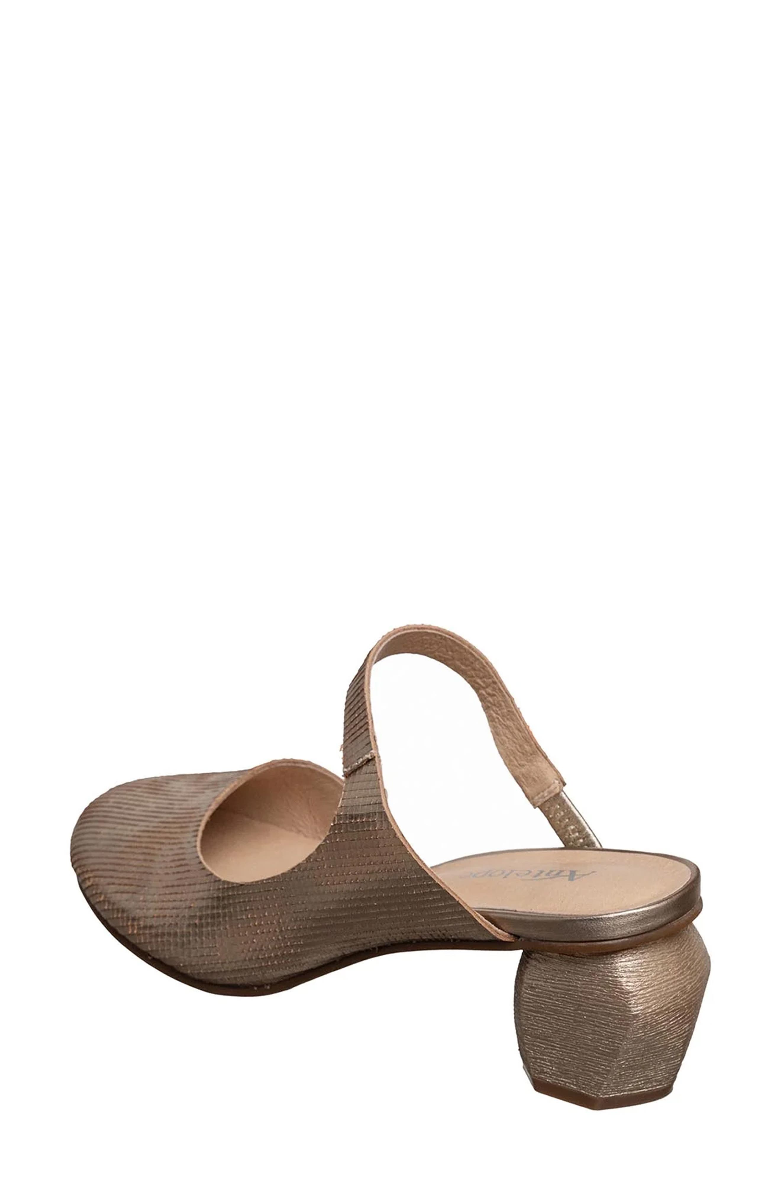 ANTELOPE Piper Metallic Mary Jane Pump
