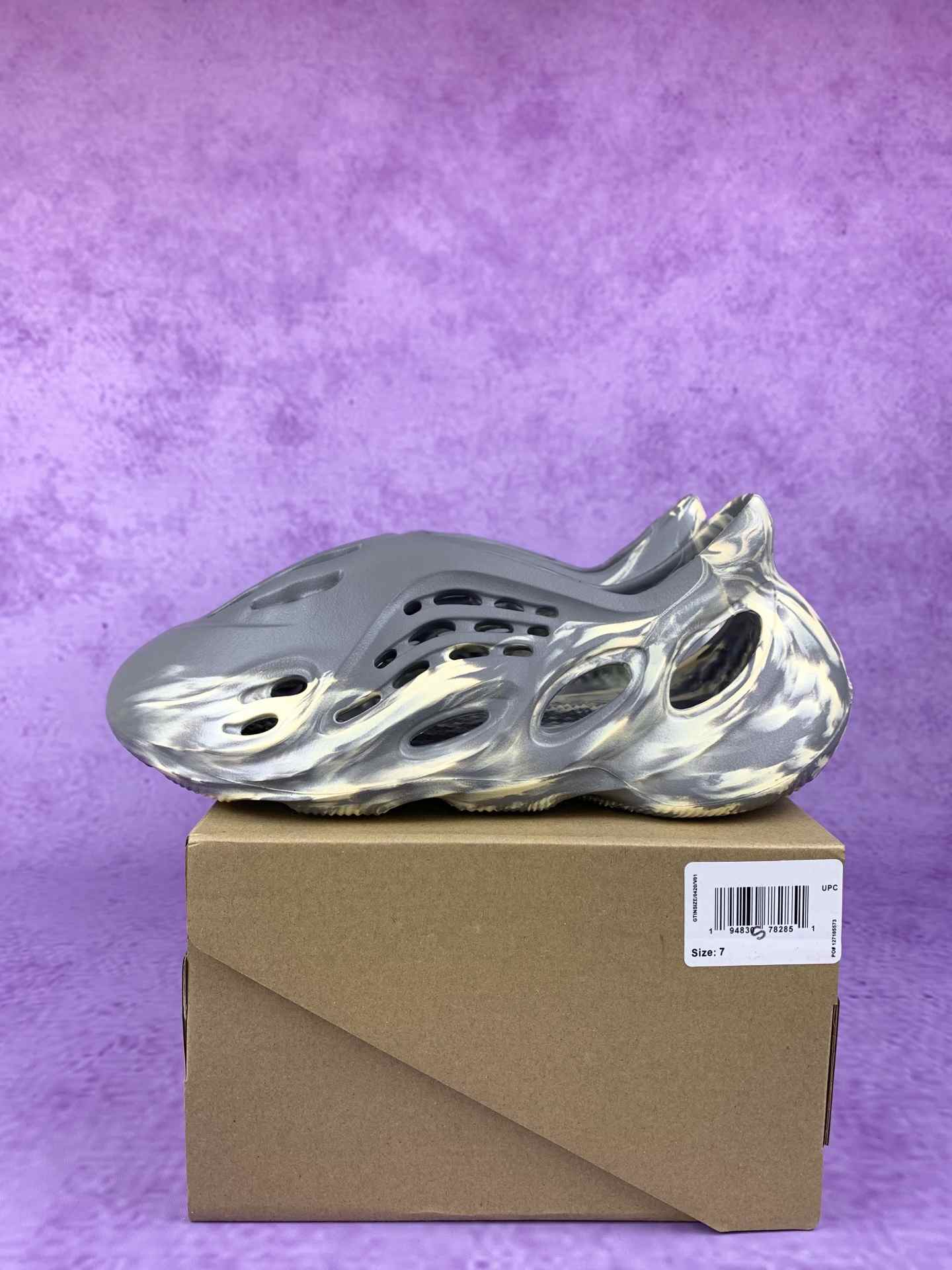 adidas Yeezy Foam Runner MXT Moon Gray Shoes