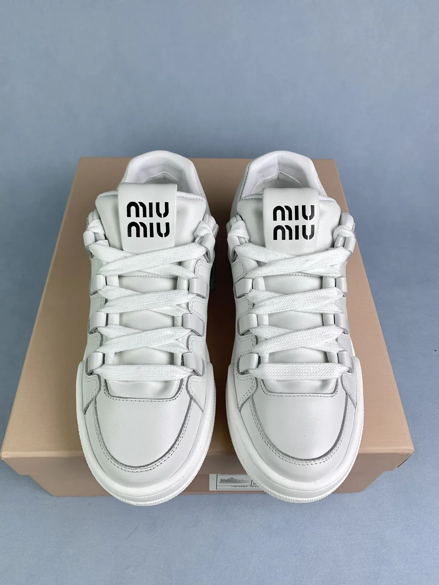 Leather sneakers product photo from LabelPicks