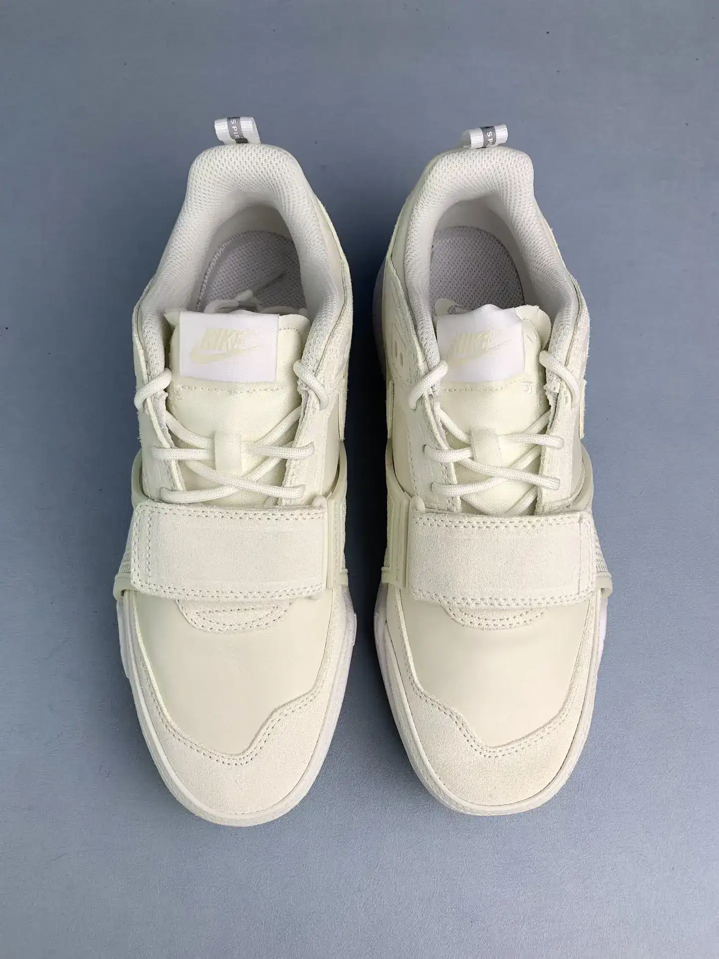 Travis Scott x Nike Zoom Field Jaxx Shoes product photo from LabelPicks