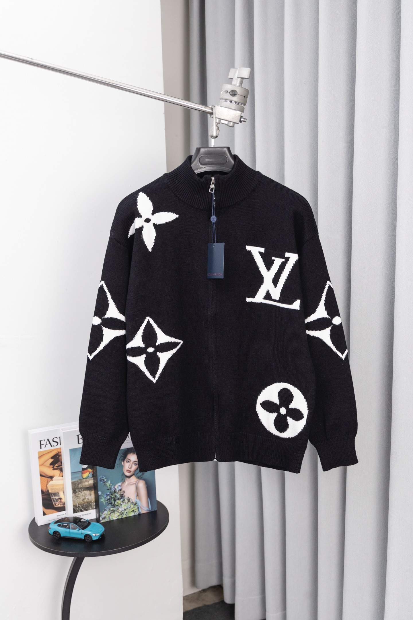 1022 Classic floral casual sweat jacket