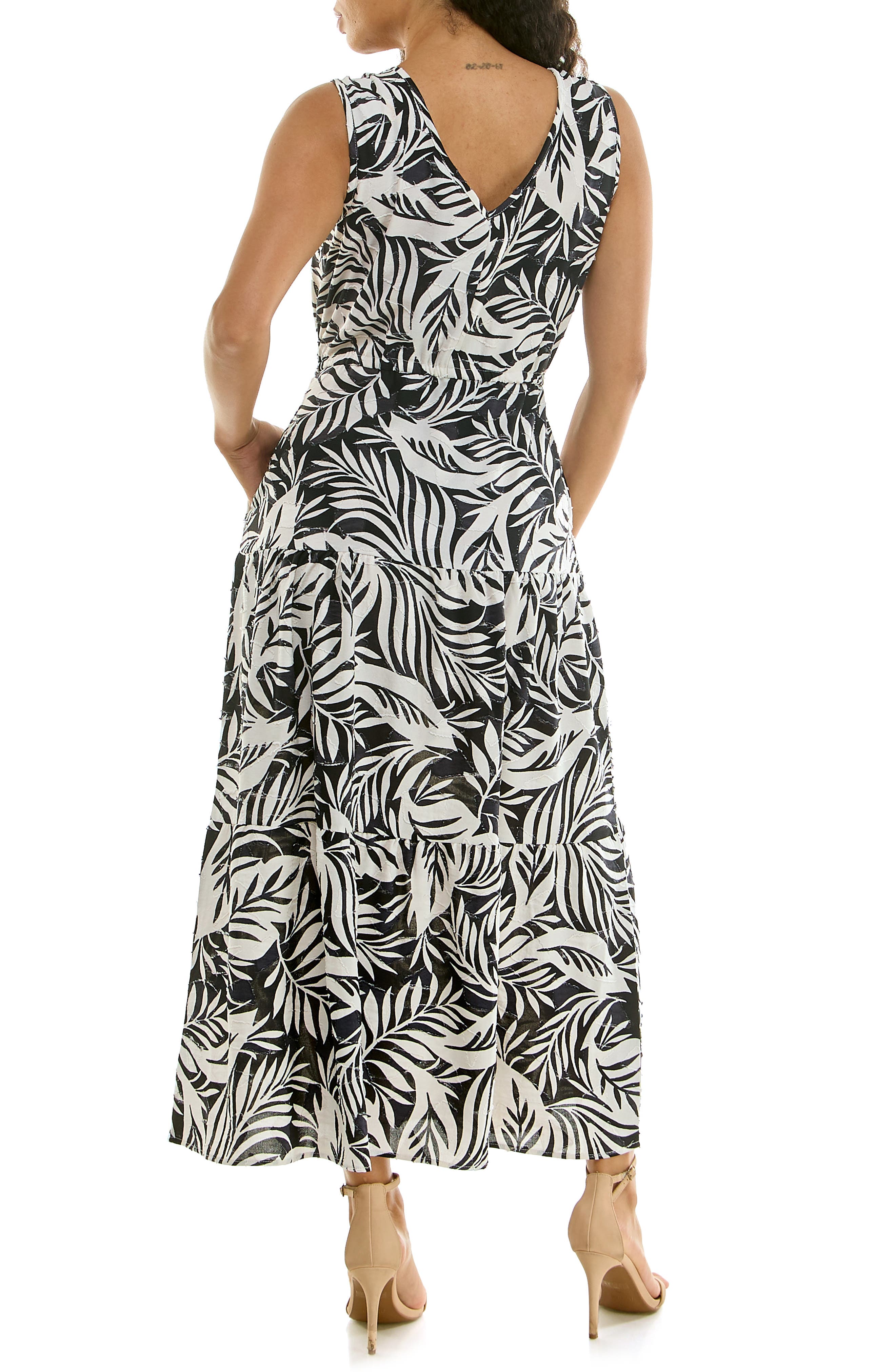 Nina Leonard Sleeveless Tiered Maxi Dress