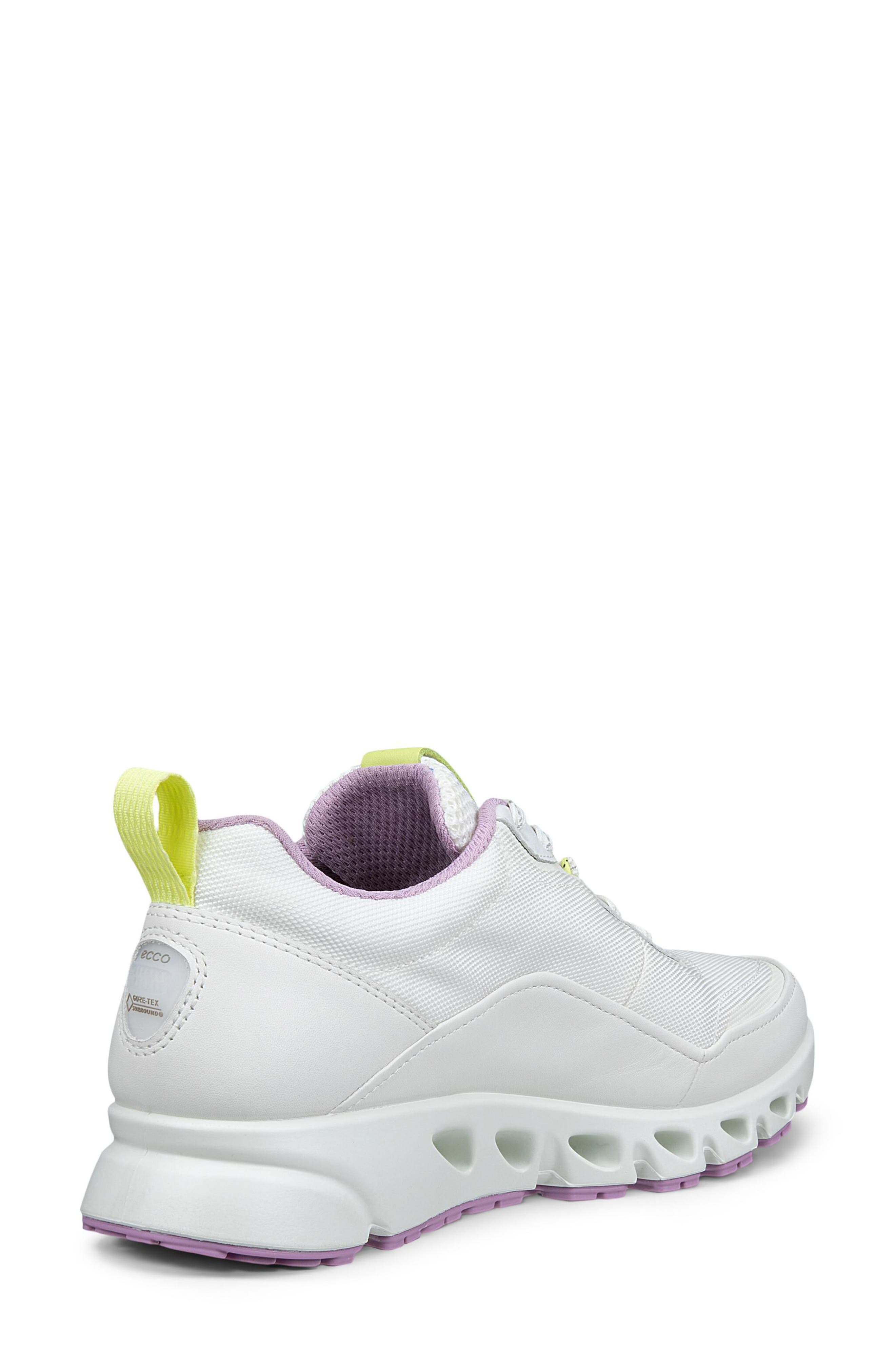 ECCO Multi Vent Sneaker