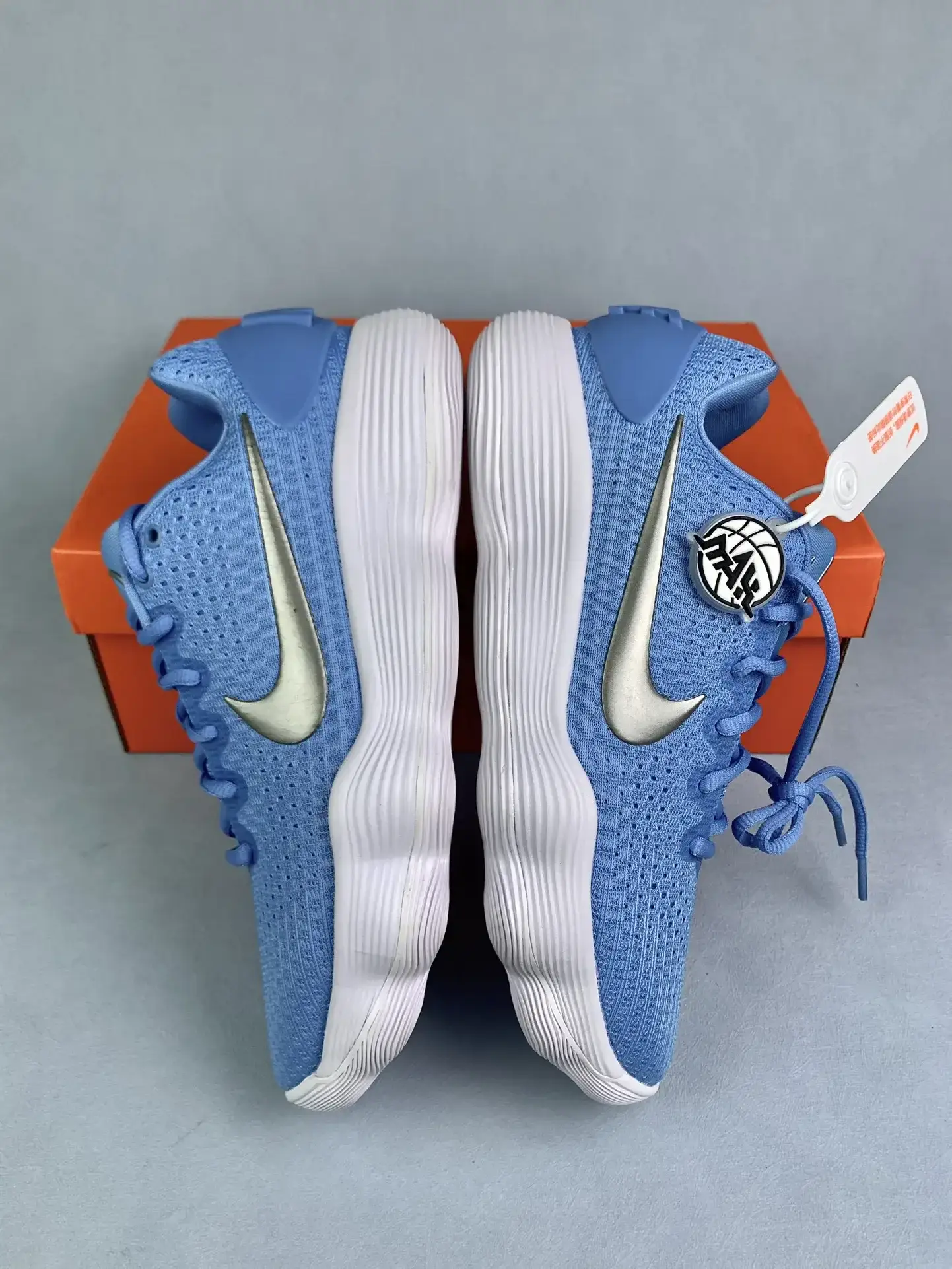 Nike Hyperdunk 2017 Low Basketball Shoes product photo from LabelPicks