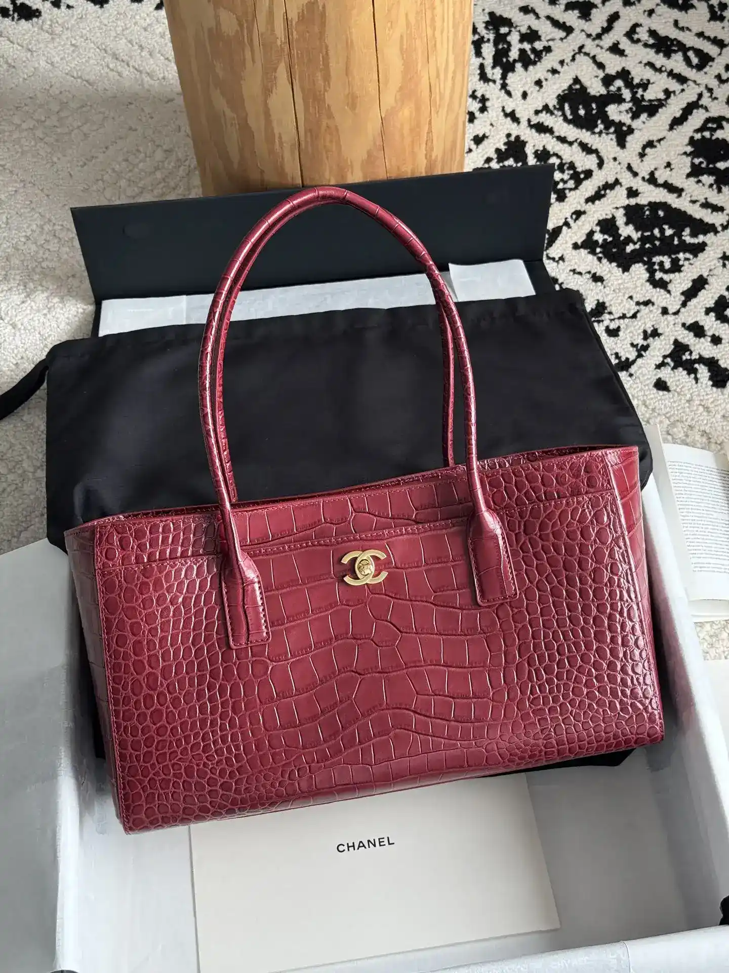 Chanel Calfskin Tote Bag product photo from LabelPicks