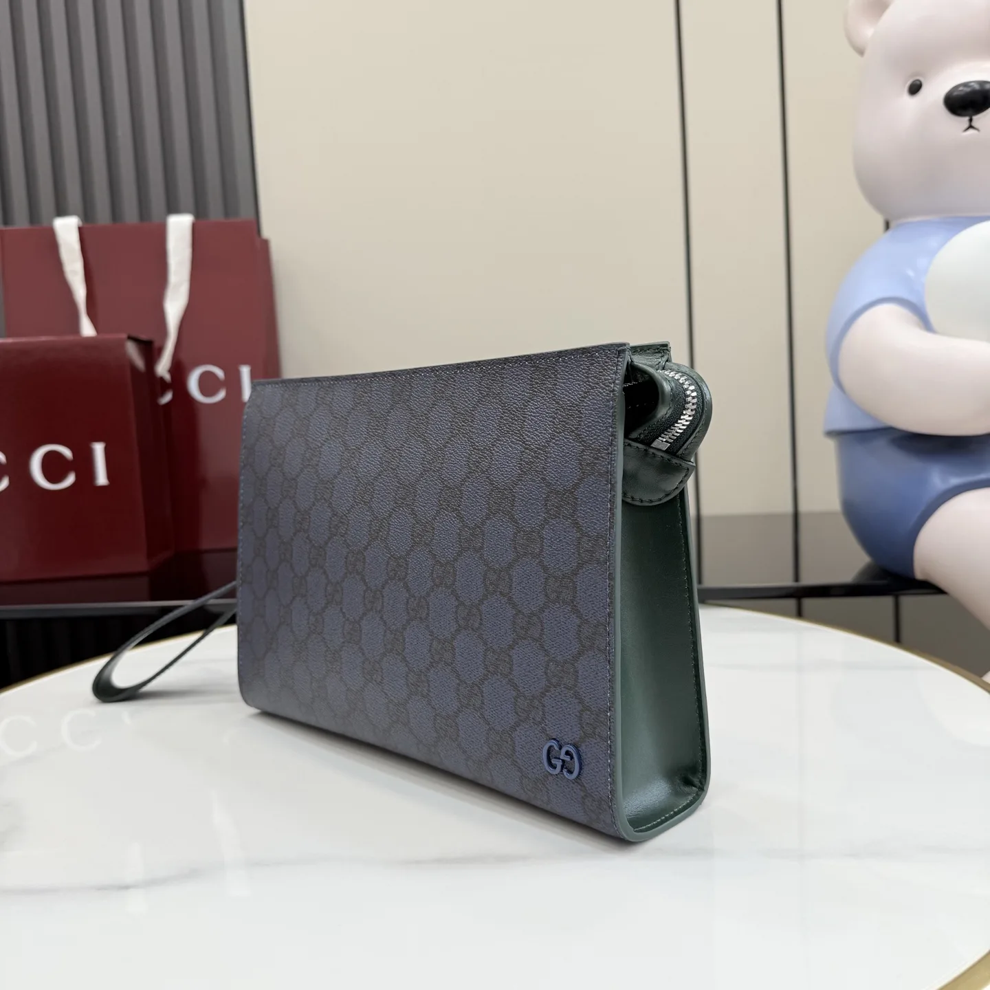 Gucci Green Clutch product photo from LabelPicks