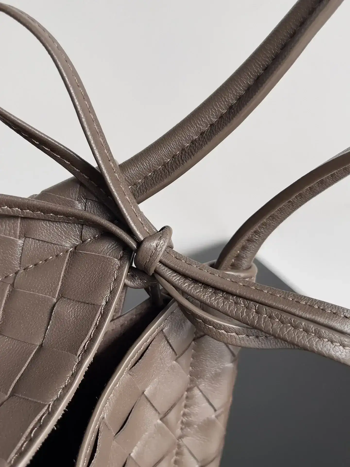 Bottega Veneta Versatile Shoulder Bag product photo from LabelPicks